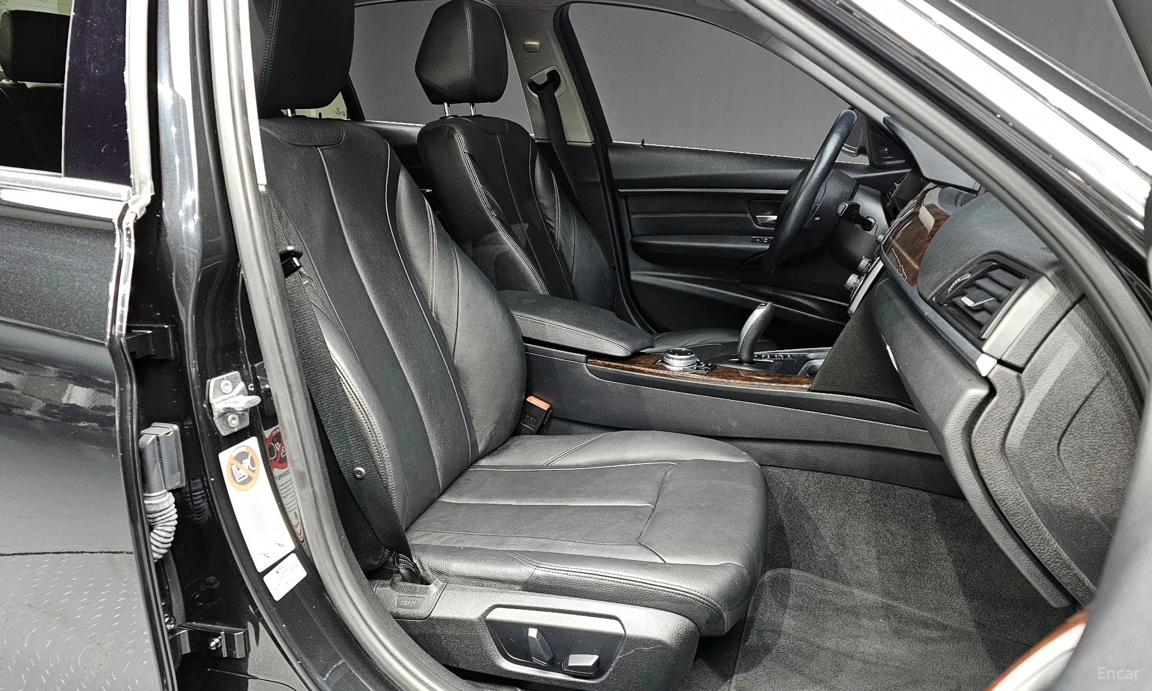BMW 3 Series (F30) превью 10