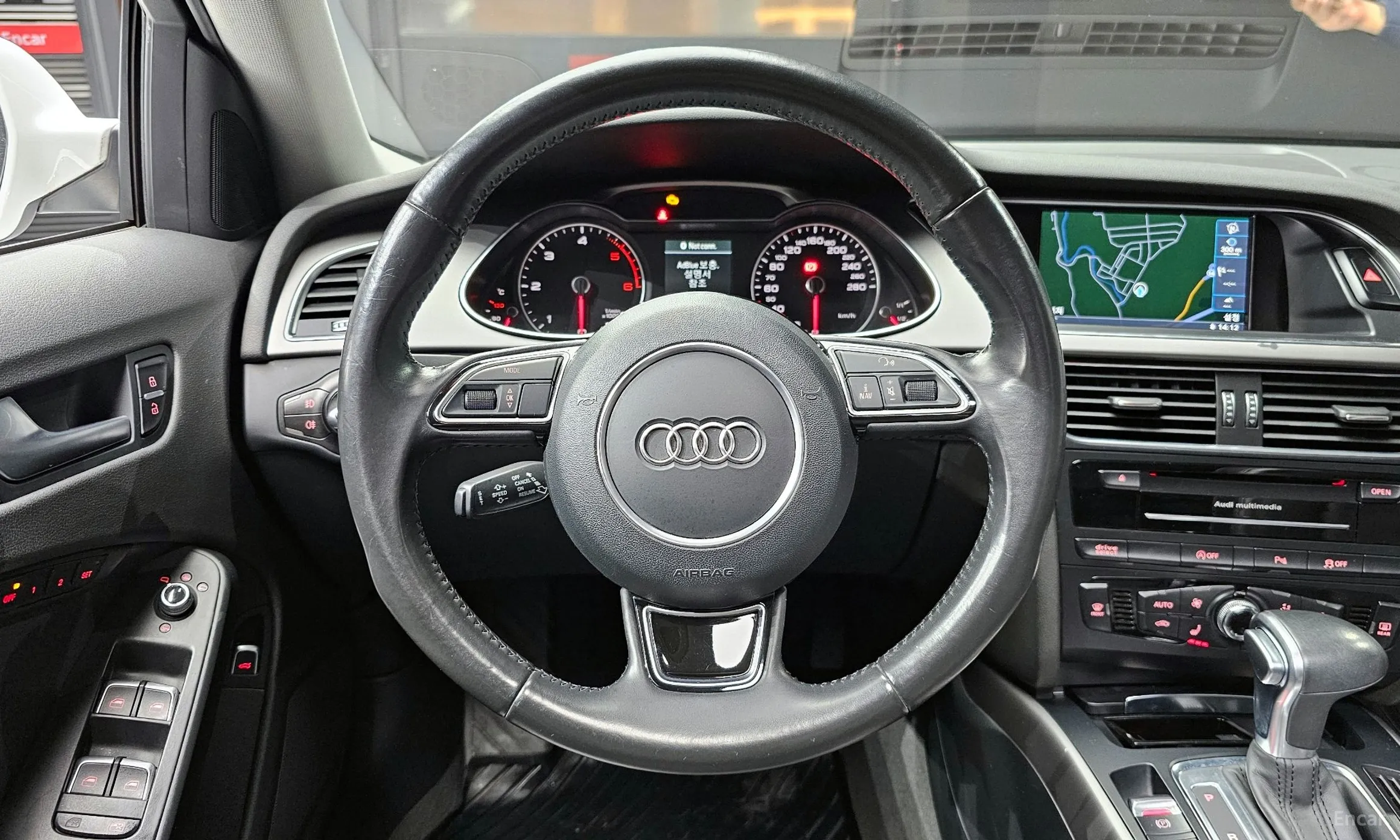 Audi New A4 превью 13