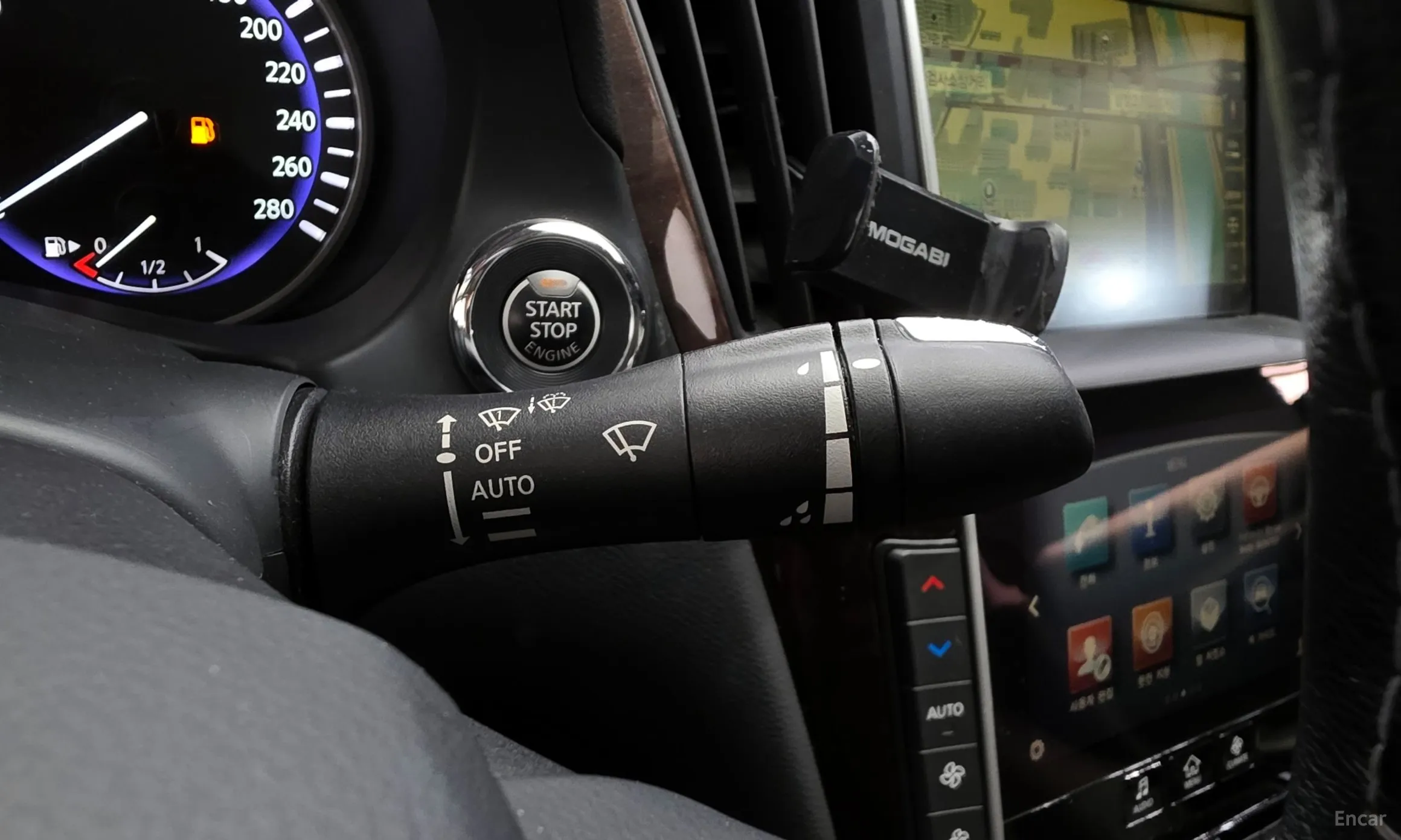 Infiniti Q50 превью 16