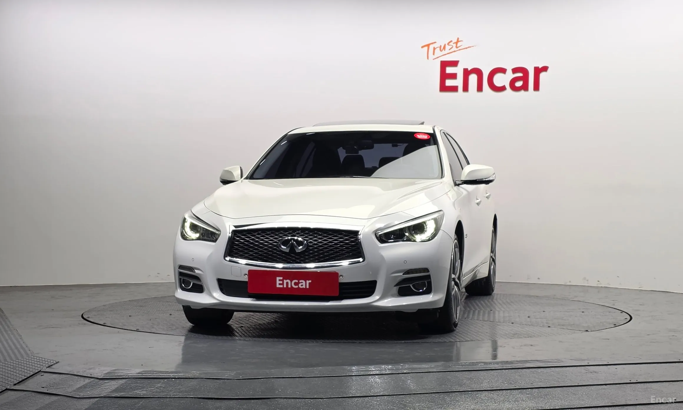 Infiniti Q50 превью 3