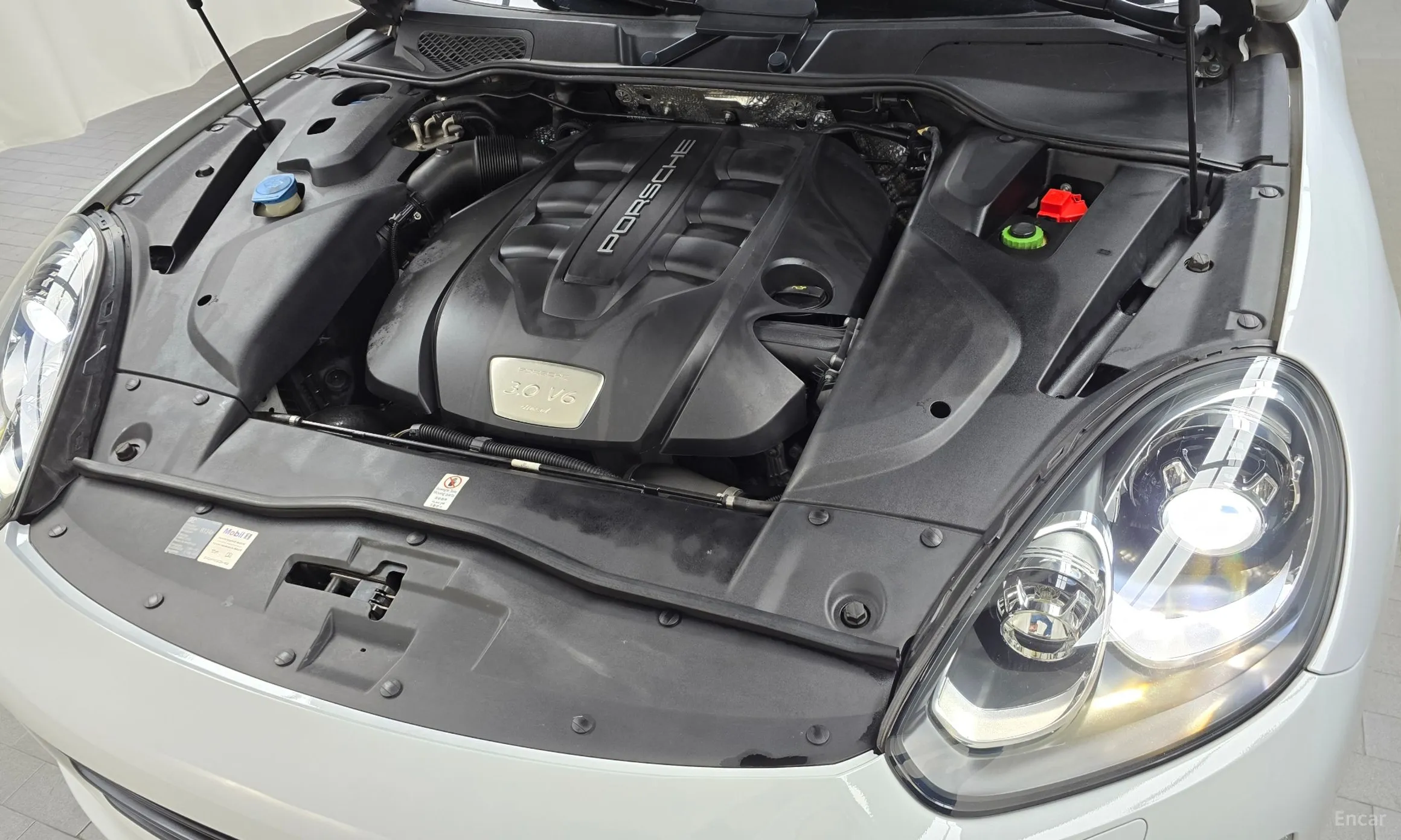 Porsche New Cayenne превью 6