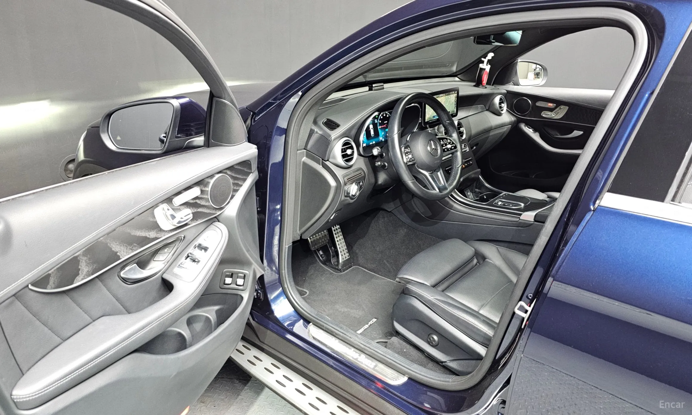 Mercedes Benz GLC-Class X253 превью 10