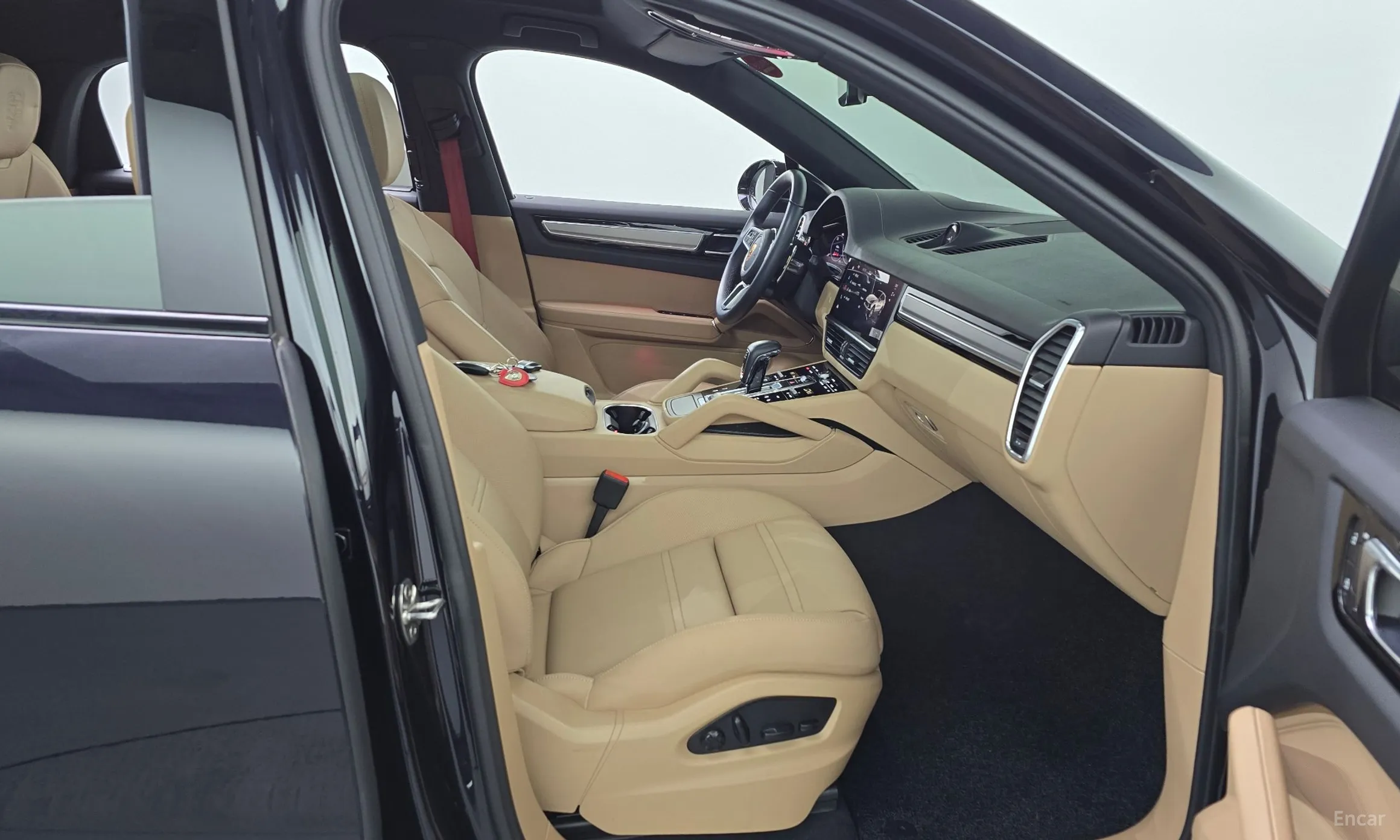 Porsche Cayenne (PO536) превью 11