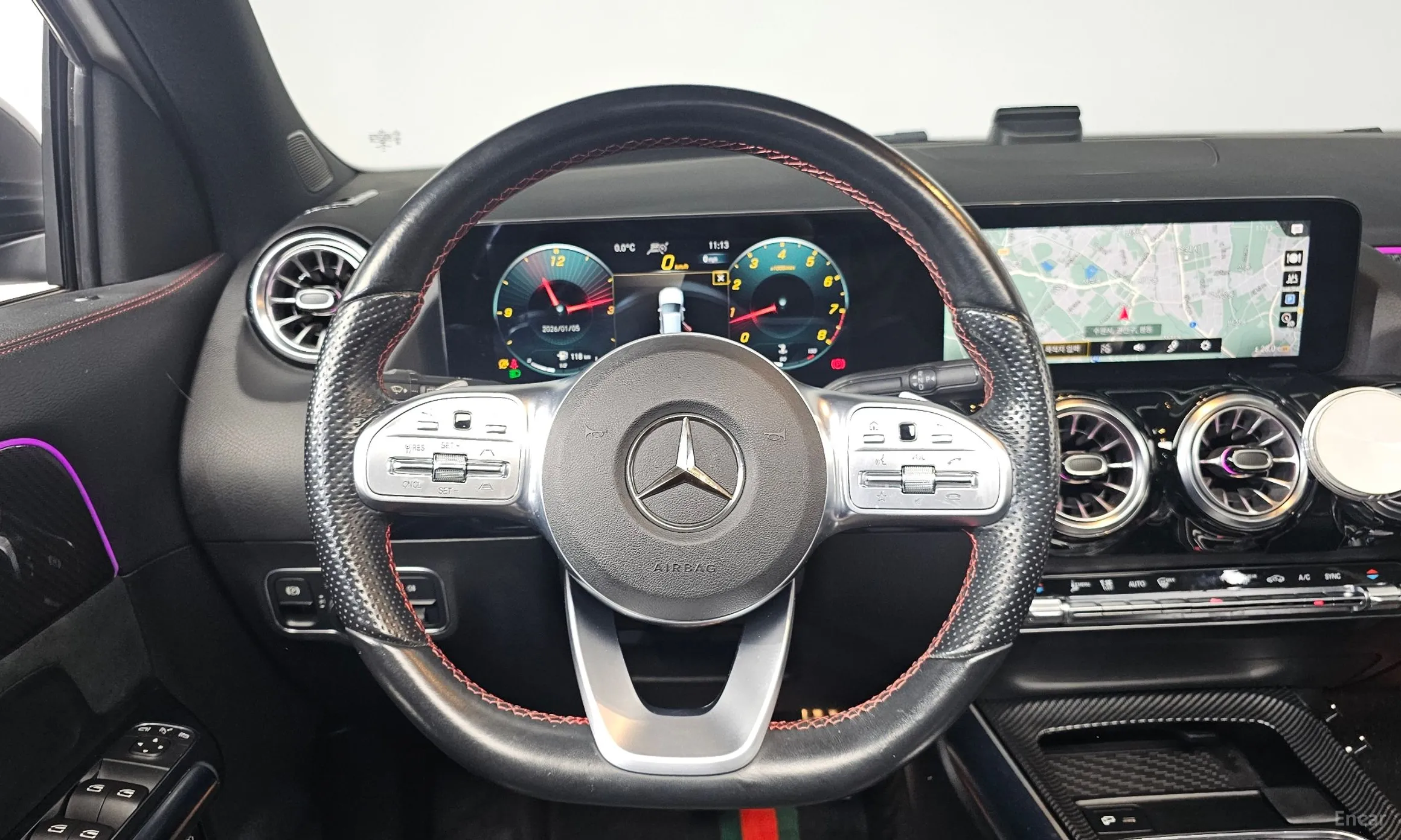 Mercedes Benz GLA-Class H247 превью 13