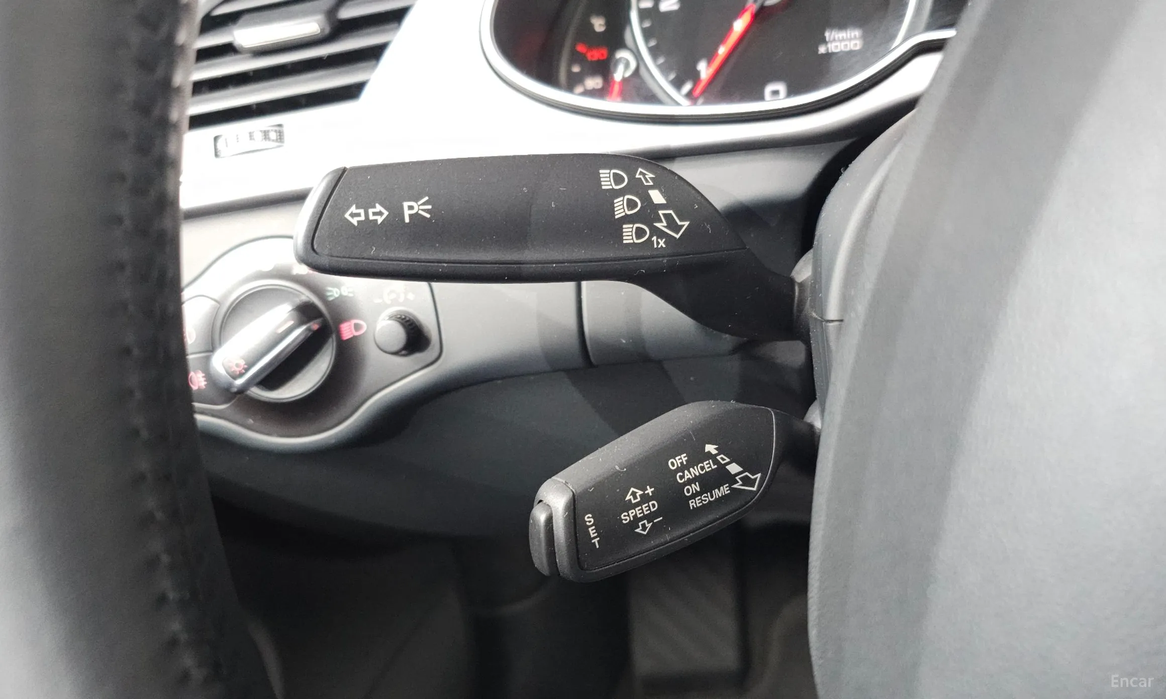 Audi New A4 превью 15
