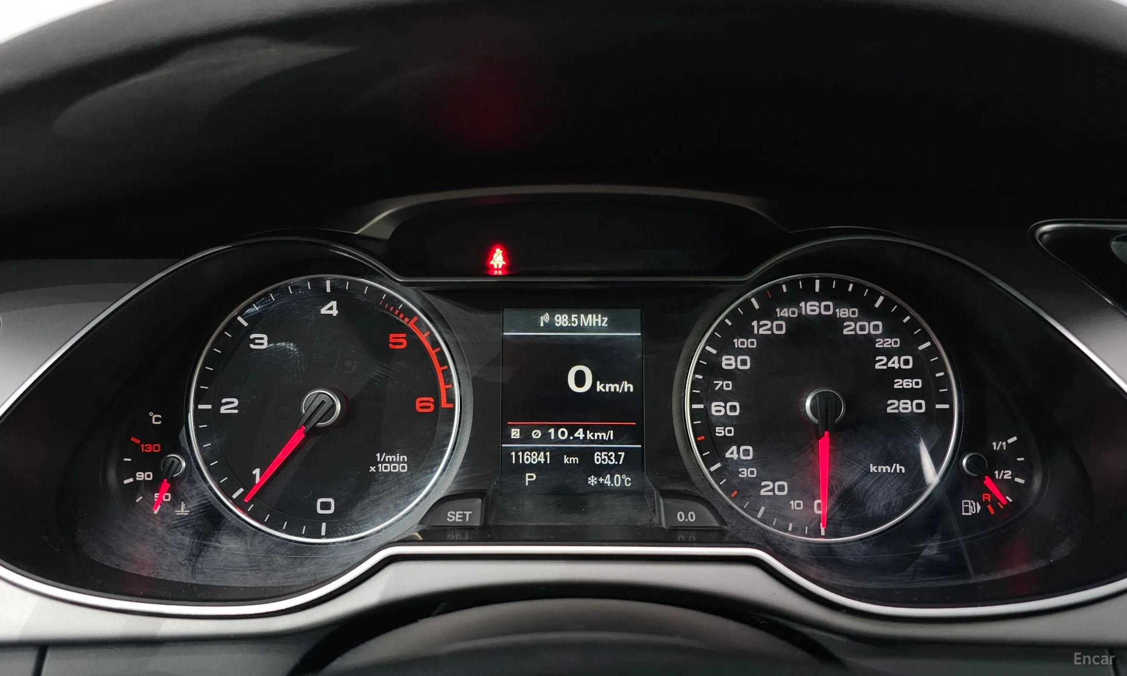 Audi New A4 превью 8