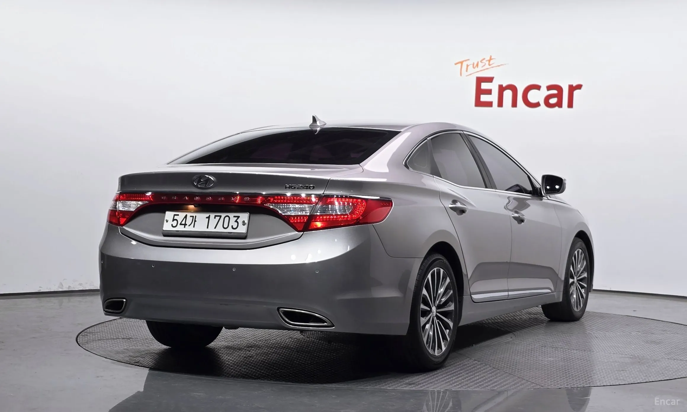 Hyundai Grandeur HG превью 2