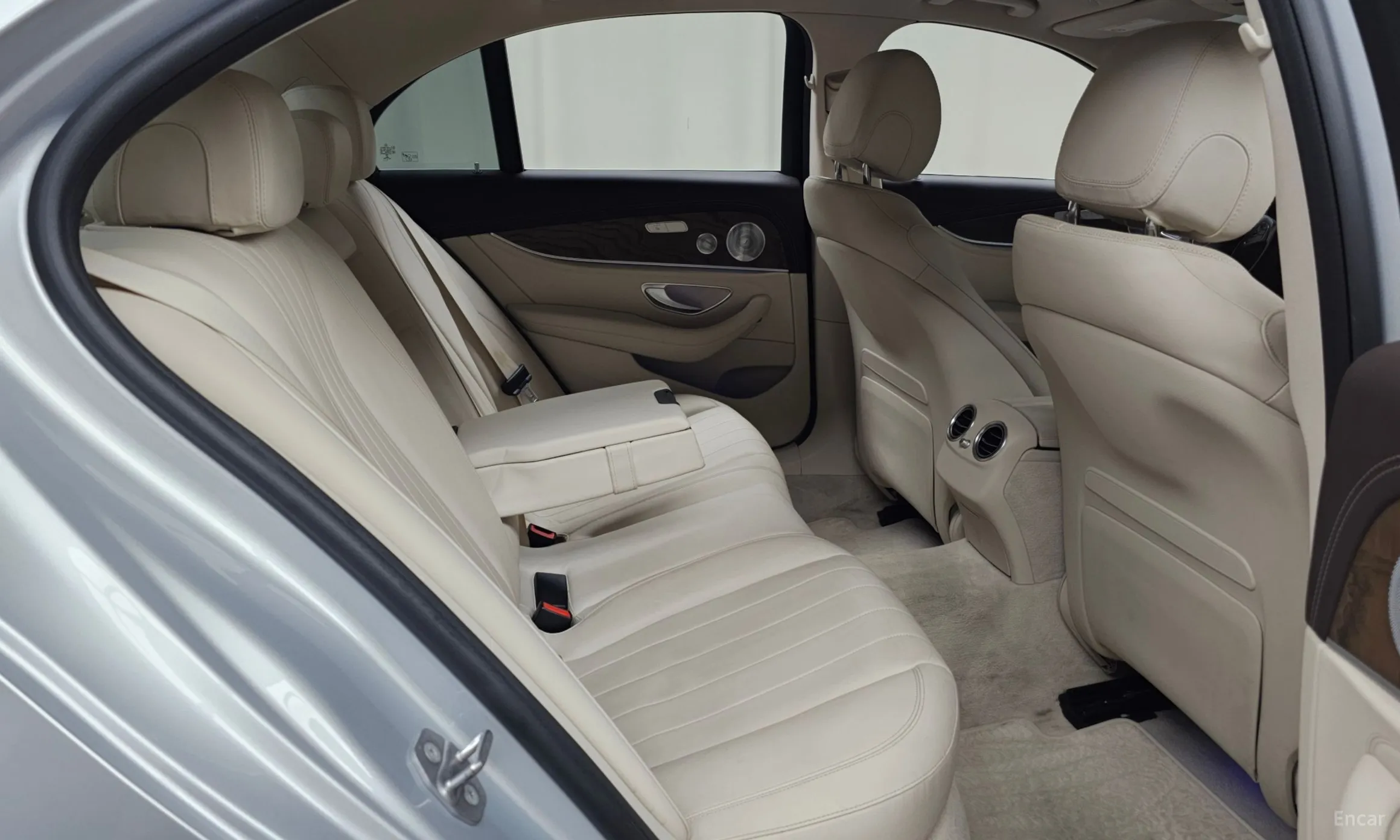 Mercedes Benz E-Class W213 превью 12