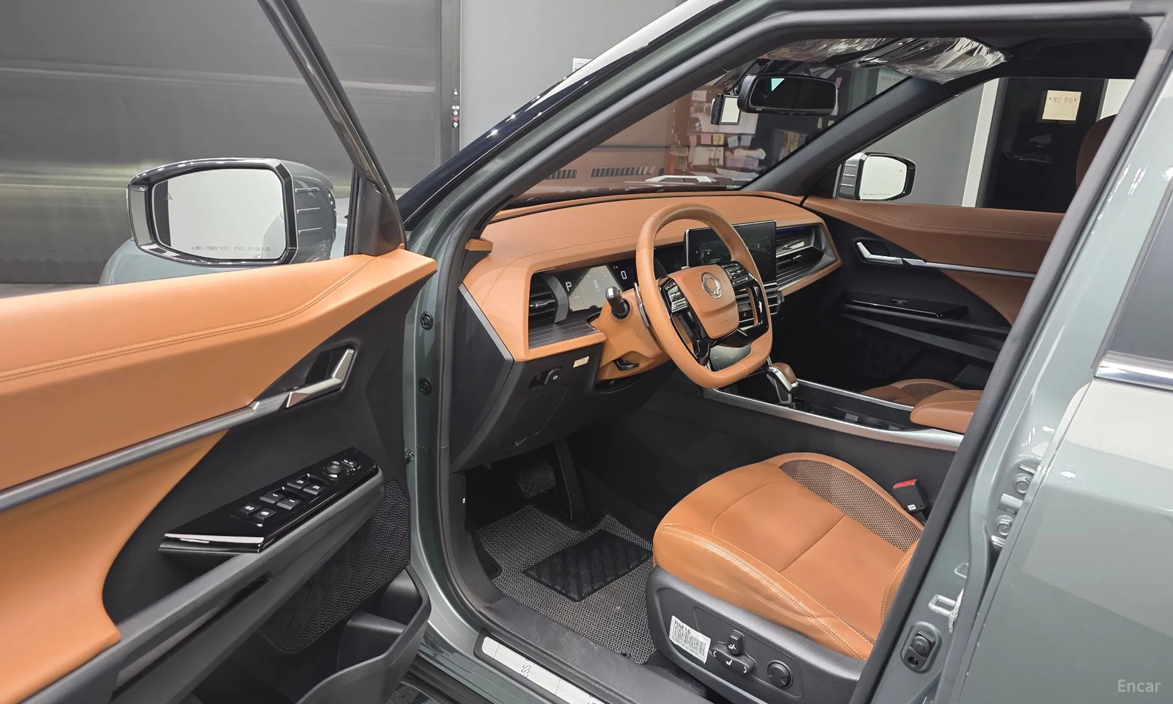 KG Mobility (SsangYong) Torres превью 10
