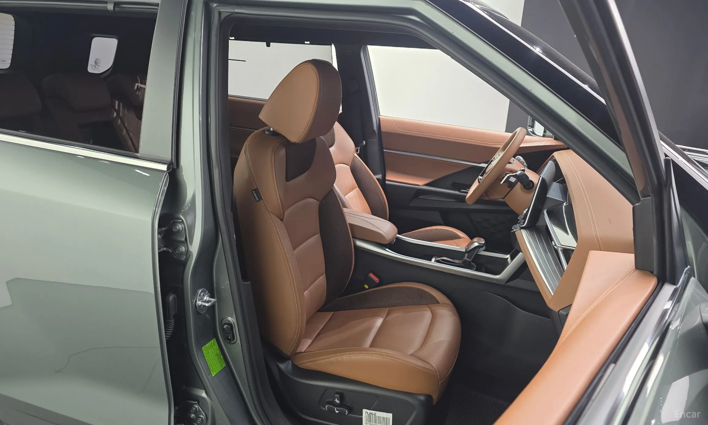 KG Mobility (SsangYong) Torres превью 12