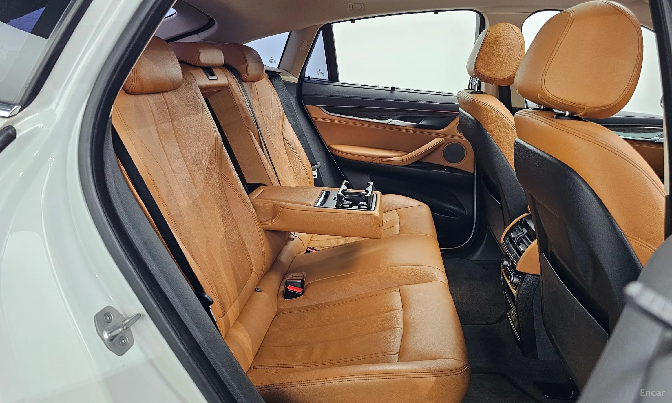 BMW X6 (F16) превью 12