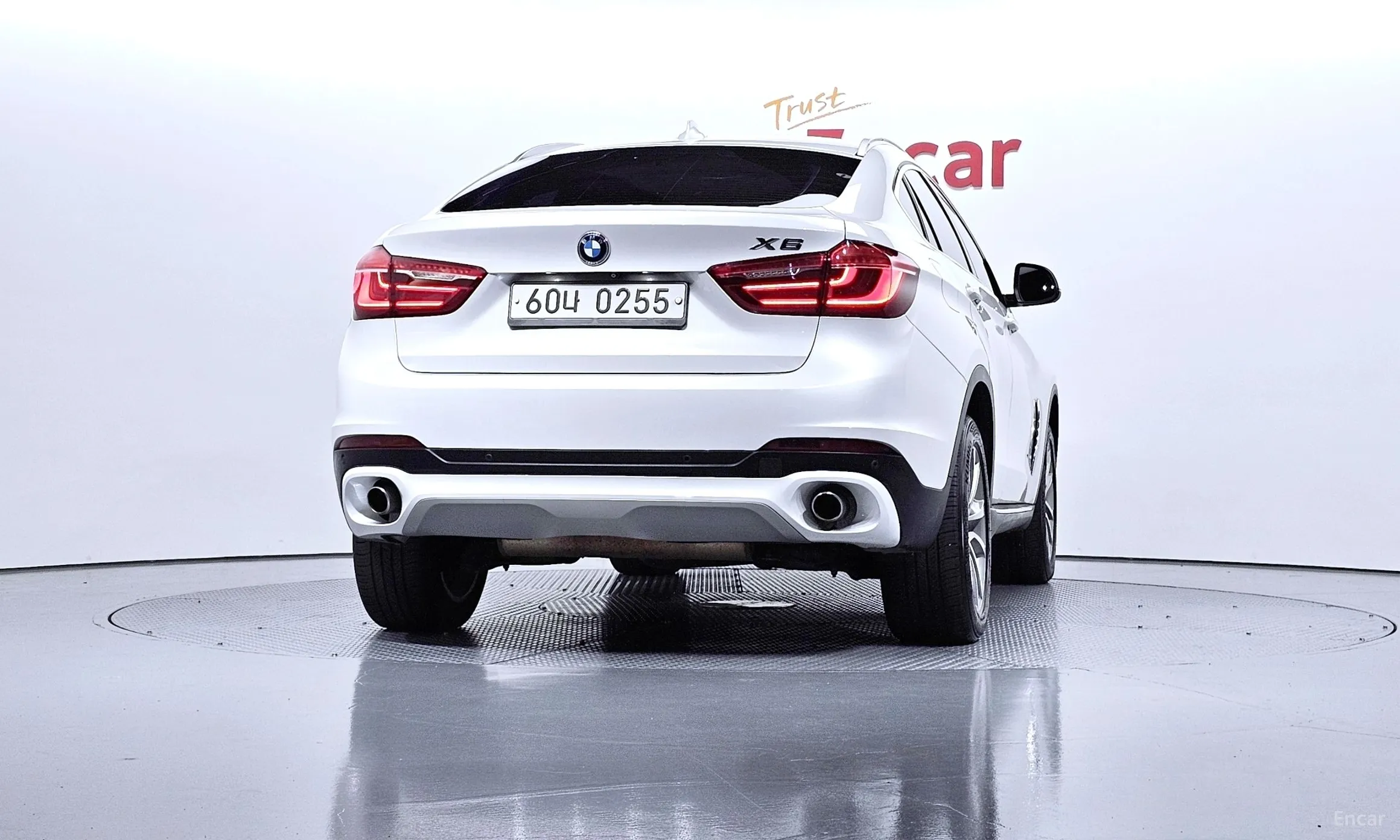 BMW X6 (F16) превью 4