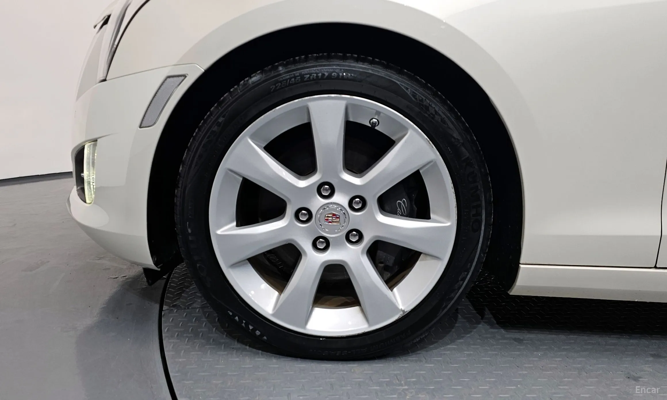 Cadillac Ats превью 5