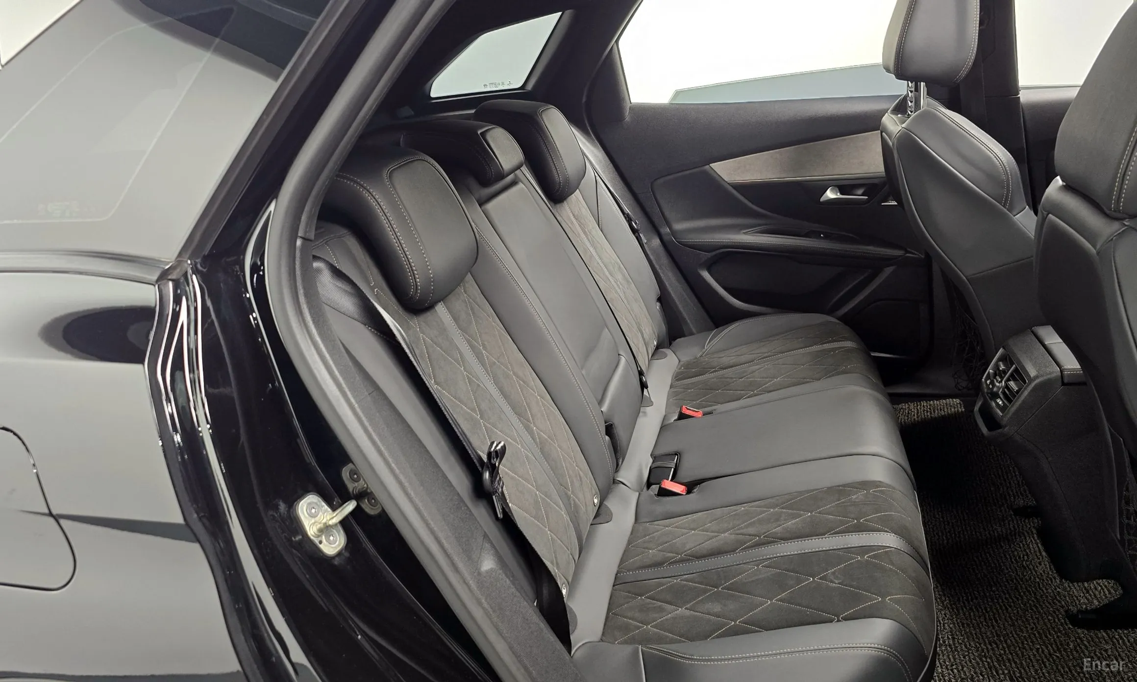 Peugeot 3008 2nd generation превью 12