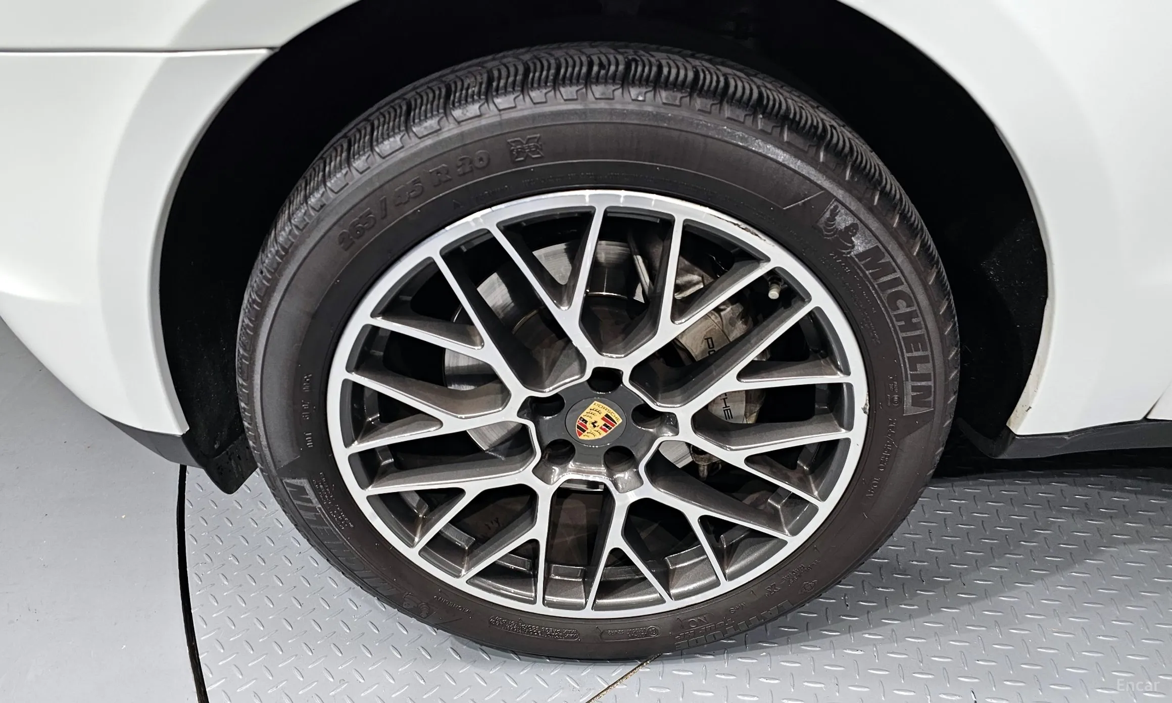 Porsche Macan превью 5