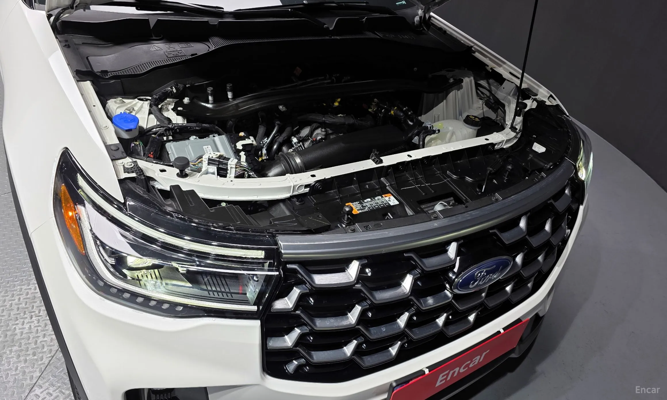 Ford Explorer 6th Generation превью 6