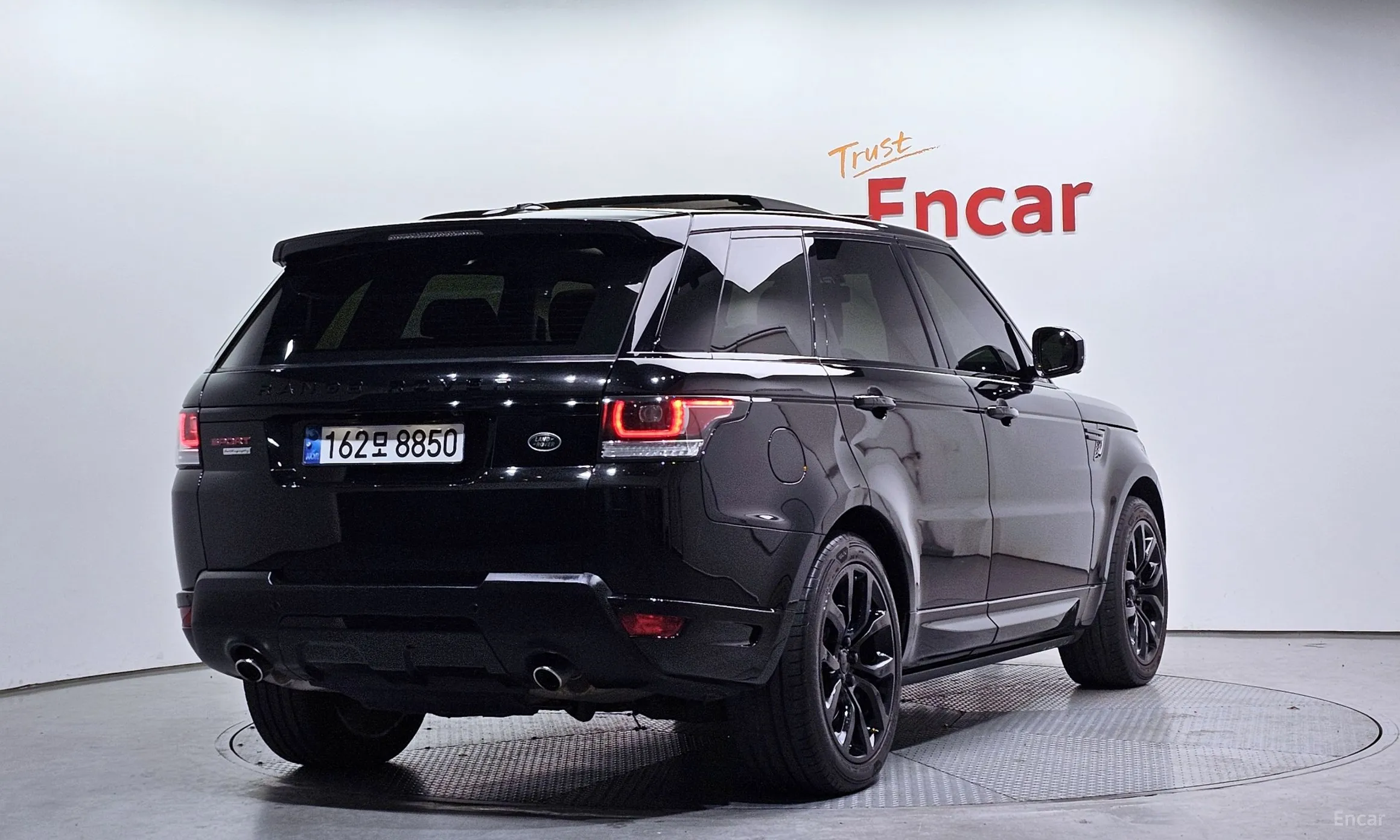 Land Rover Range Rover Sport 2nd Generation