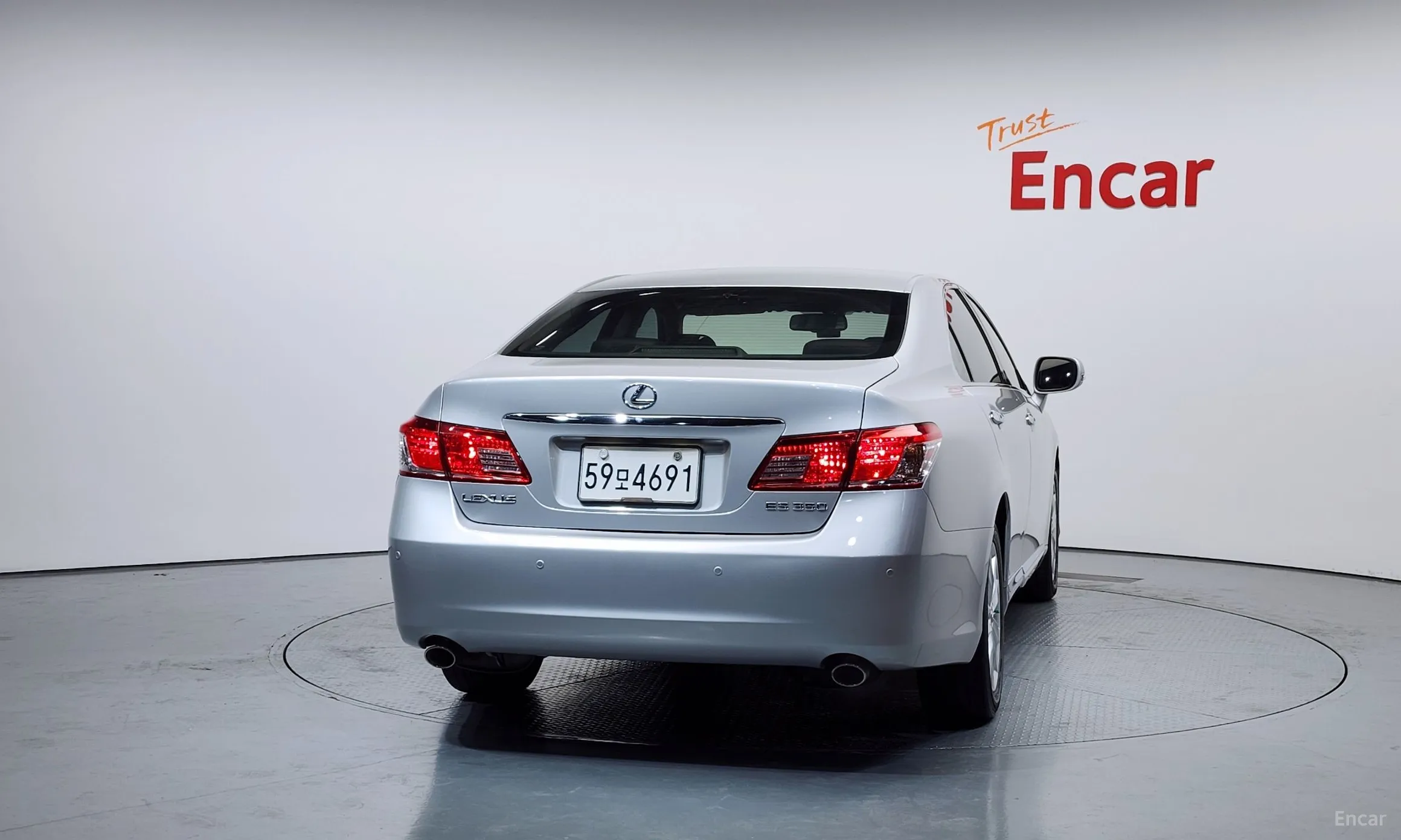 Lexus ES350 превью 4
