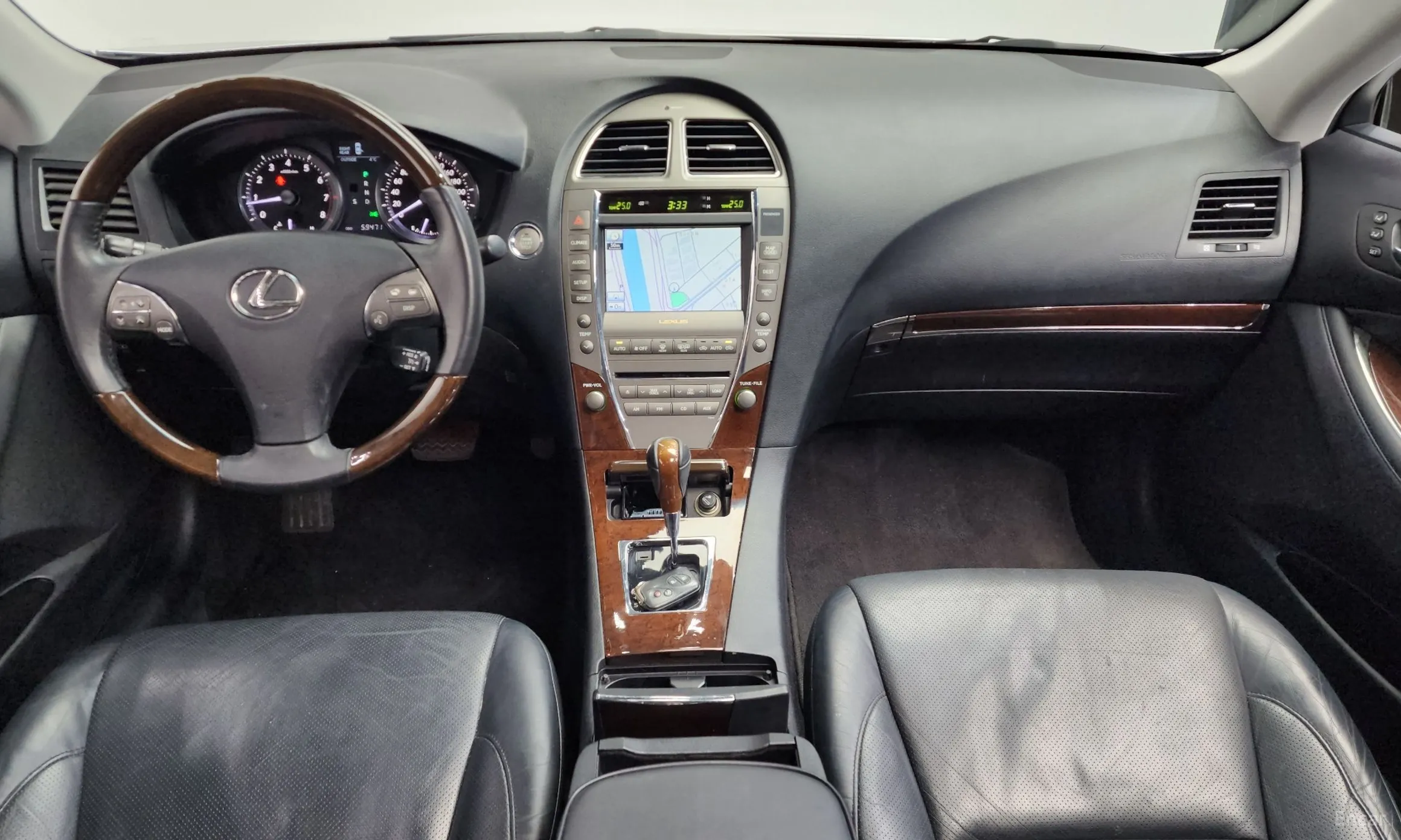 Lexus ES350 превью 7