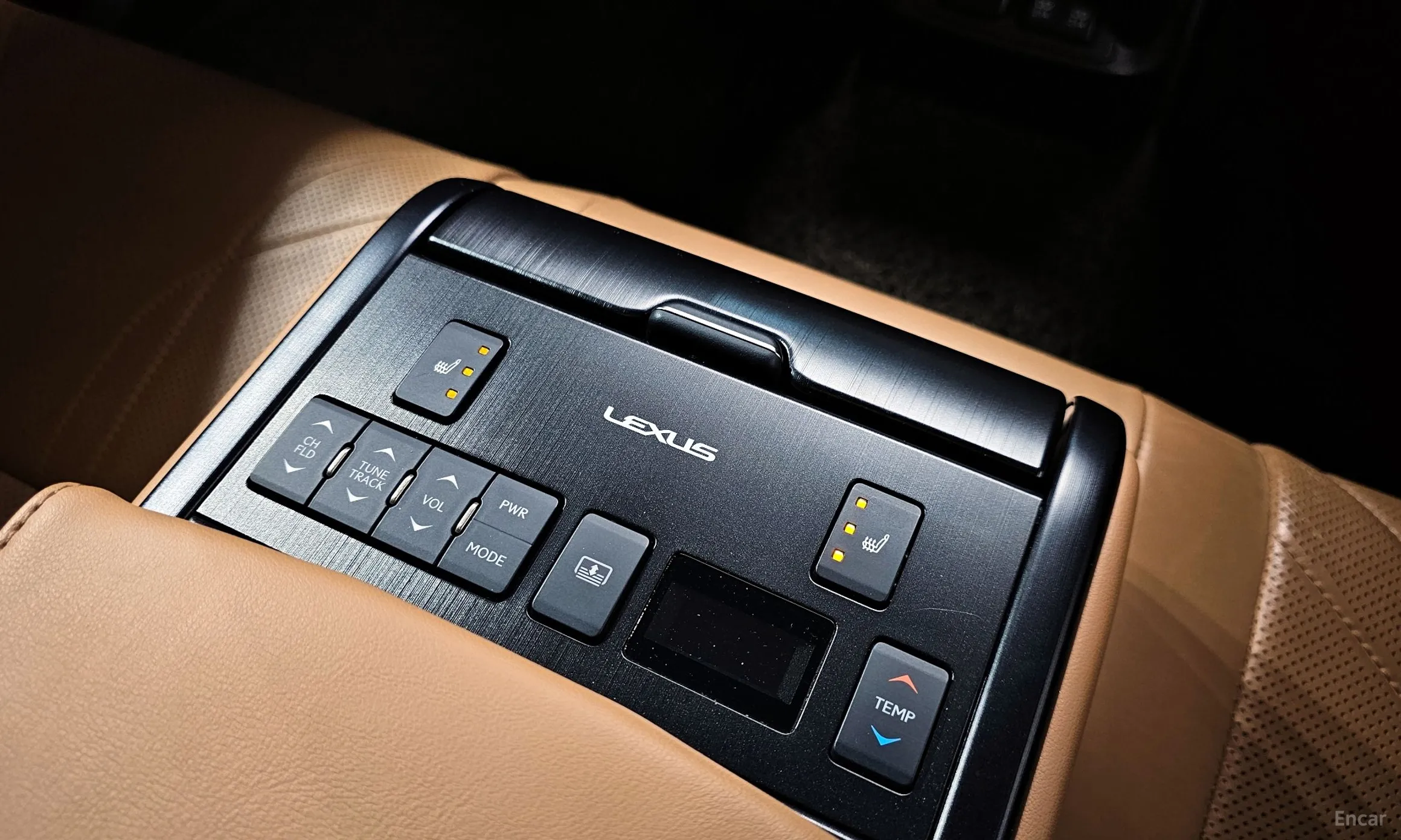 Lexus ES300h 7th Generation превью 17