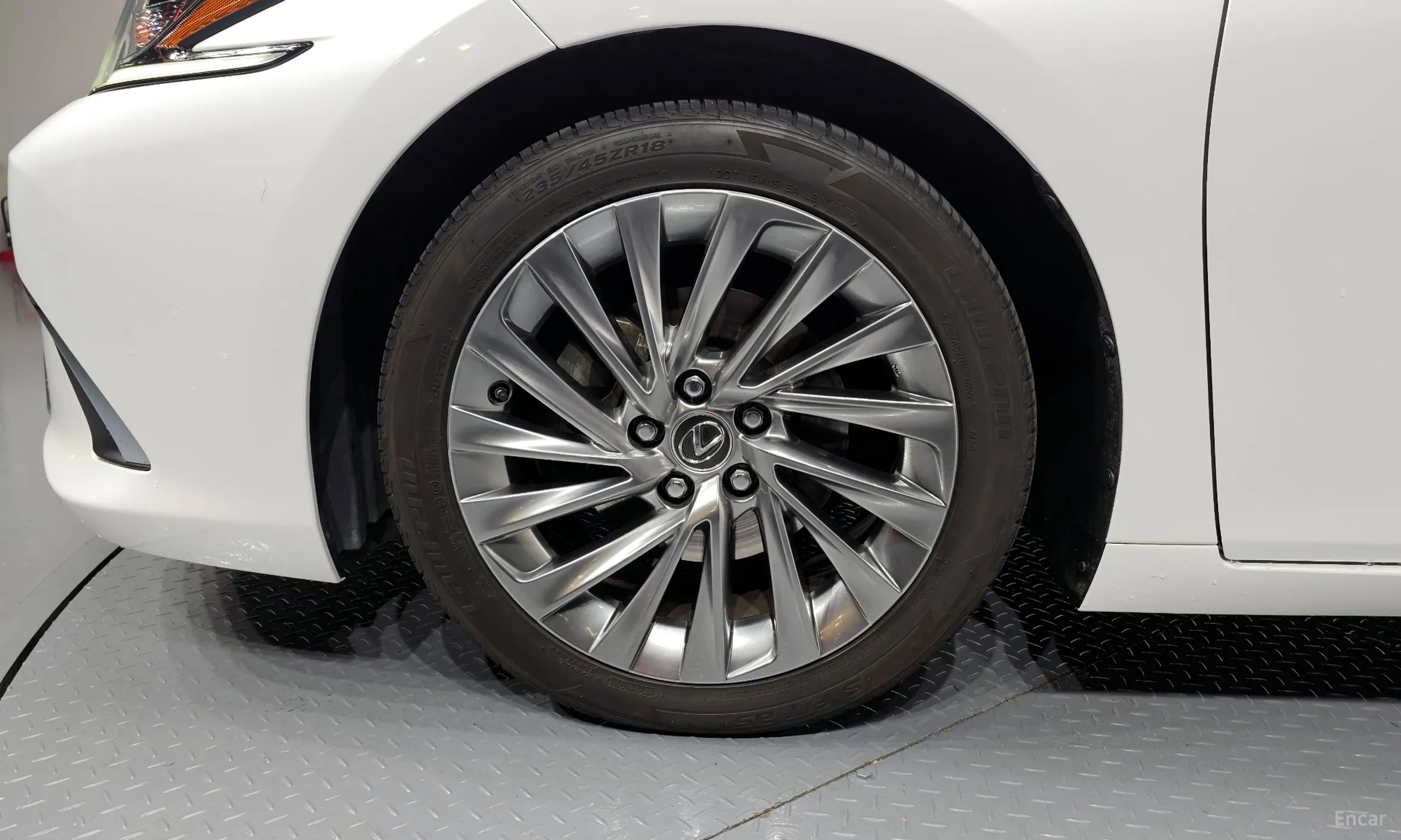 Lexus ES300h 7th Generation превью 5