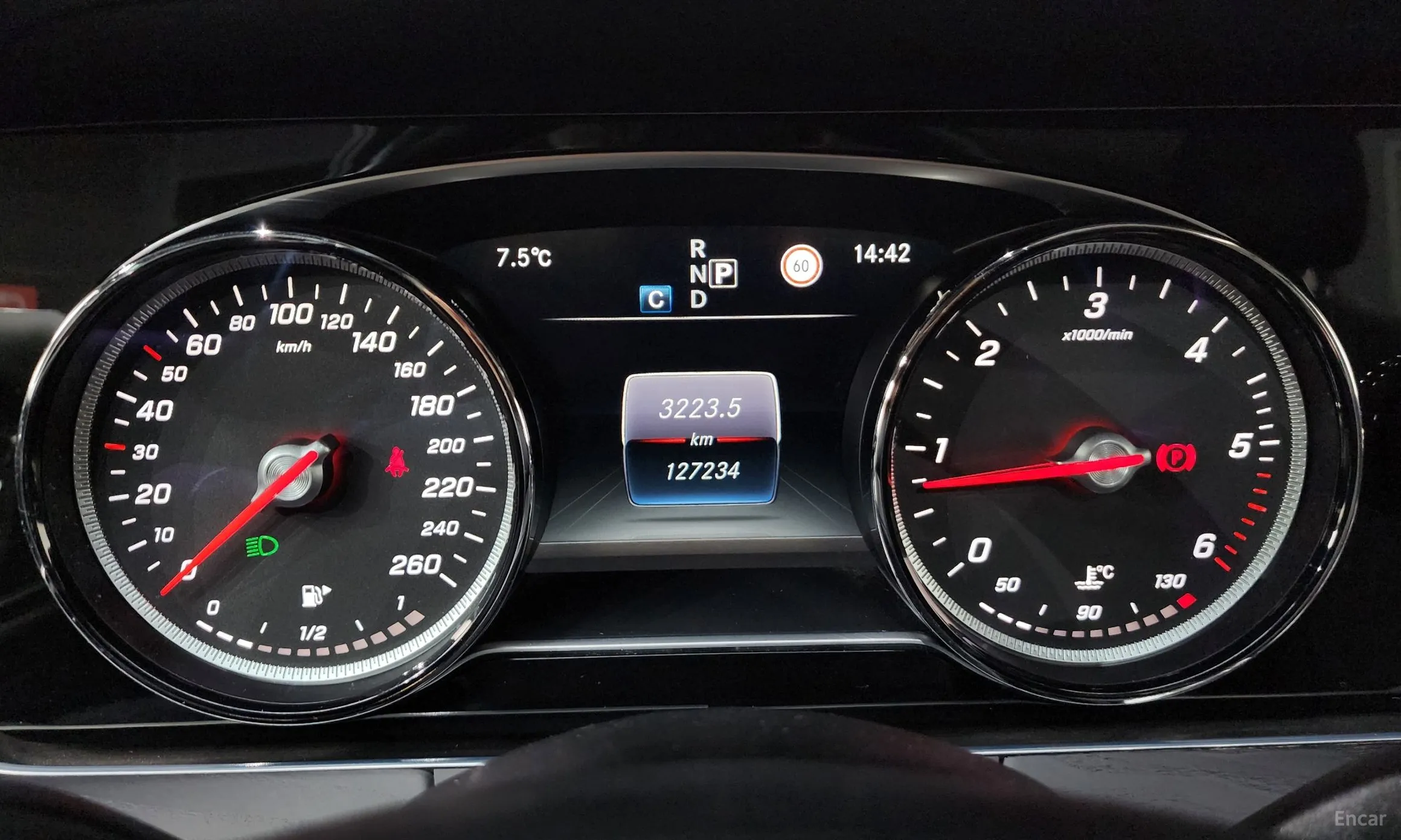 Mercedes Benz E-Class W213 превью 8