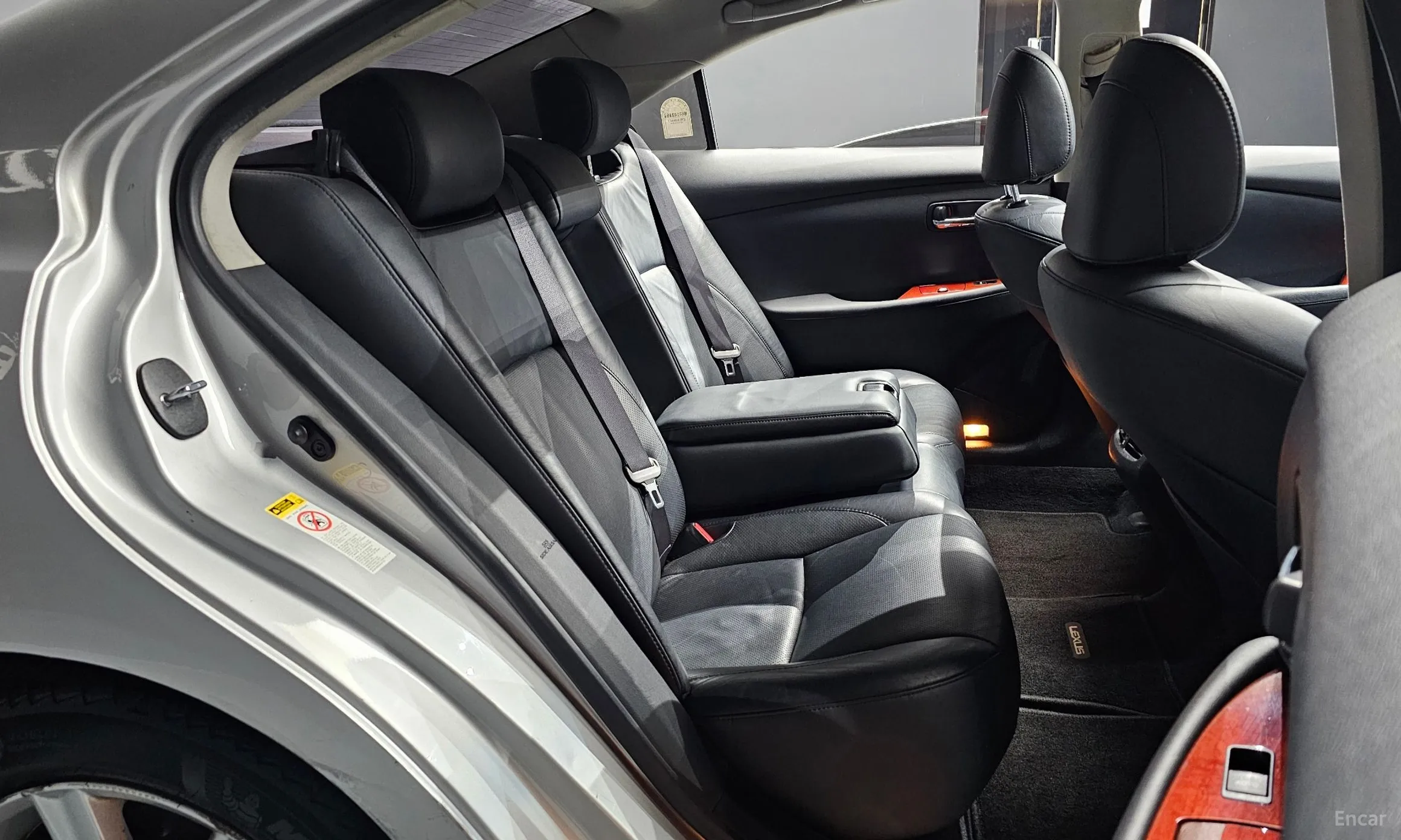 Lexus ES350 превью 12