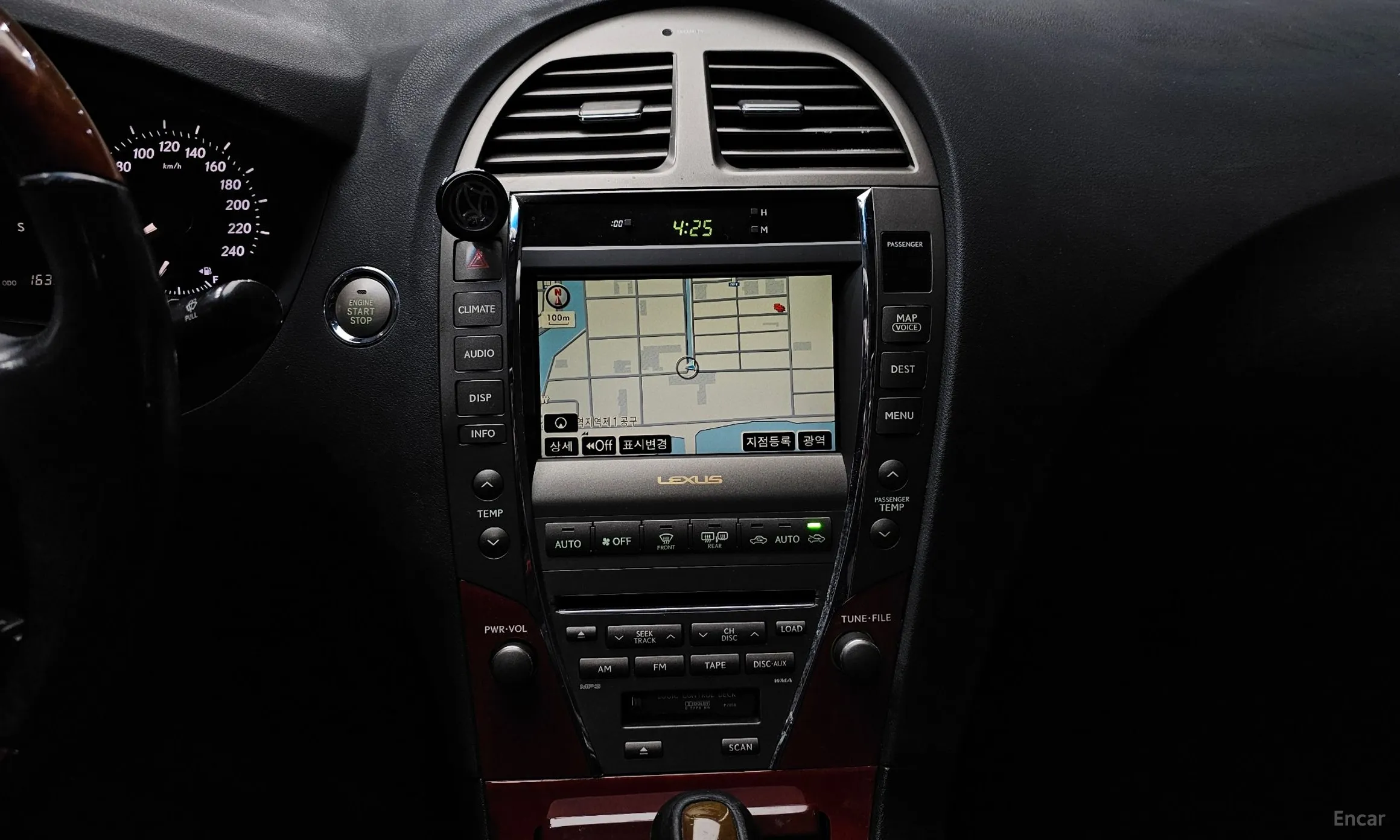 Lexus ES350 превью 14