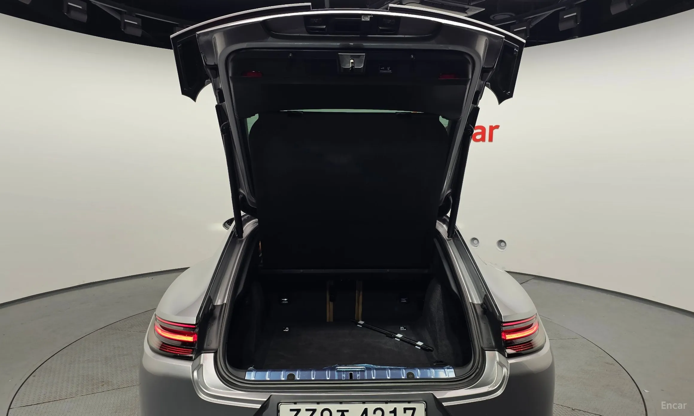 Porsche Panamera (971) превью 20