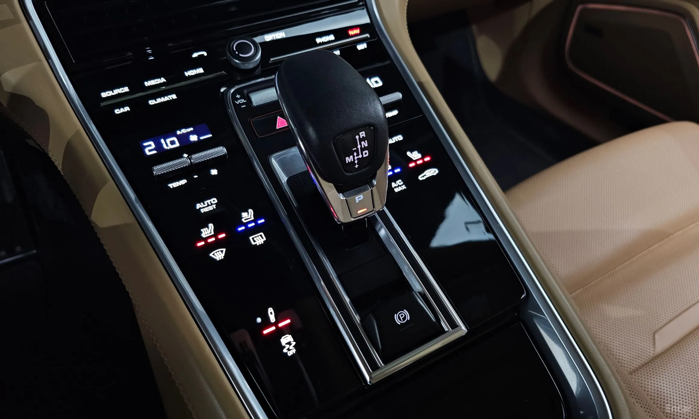 Porsche Panamera (971) превью 9