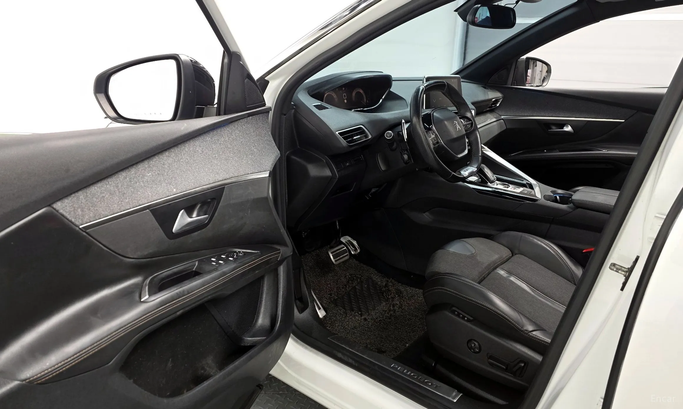 Peugeot 3008 2nd generation превью 10