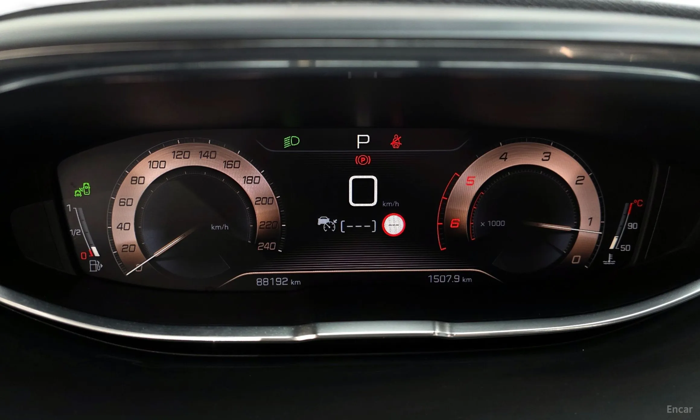 Peugeot 3008 2nd generation превью 8