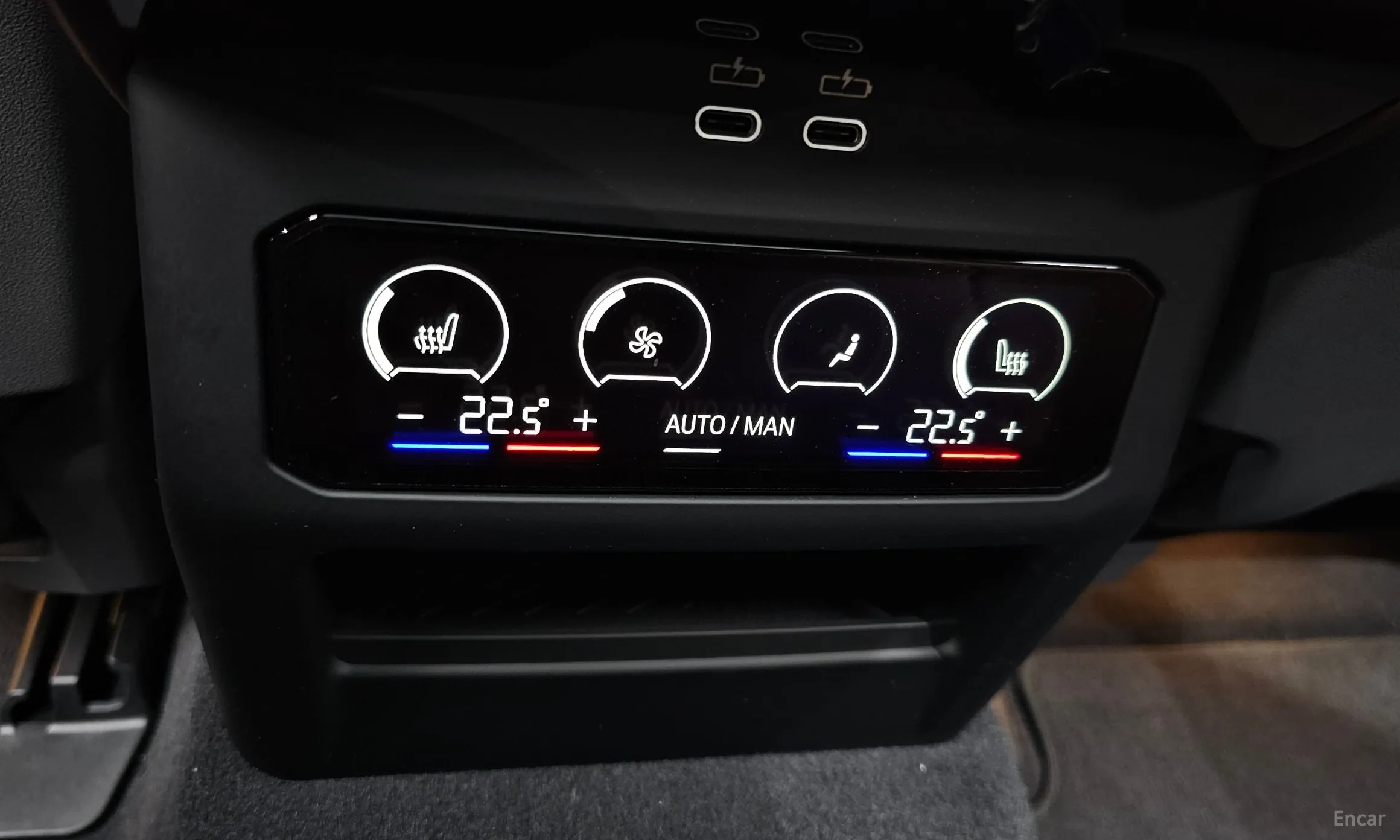 BMW 5 Series (G60) превью 18
