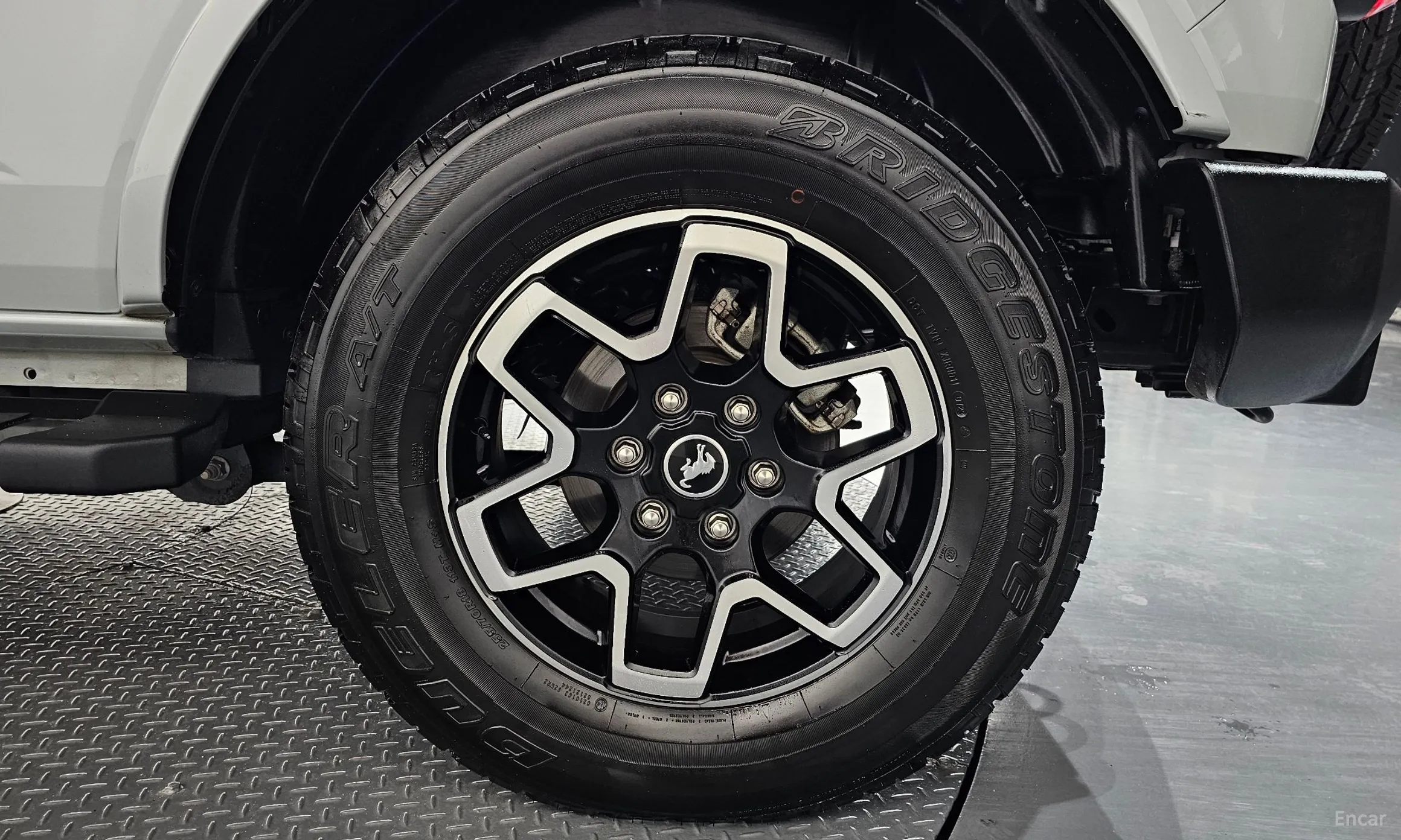 Ford Bronco 6th Generation превью 5