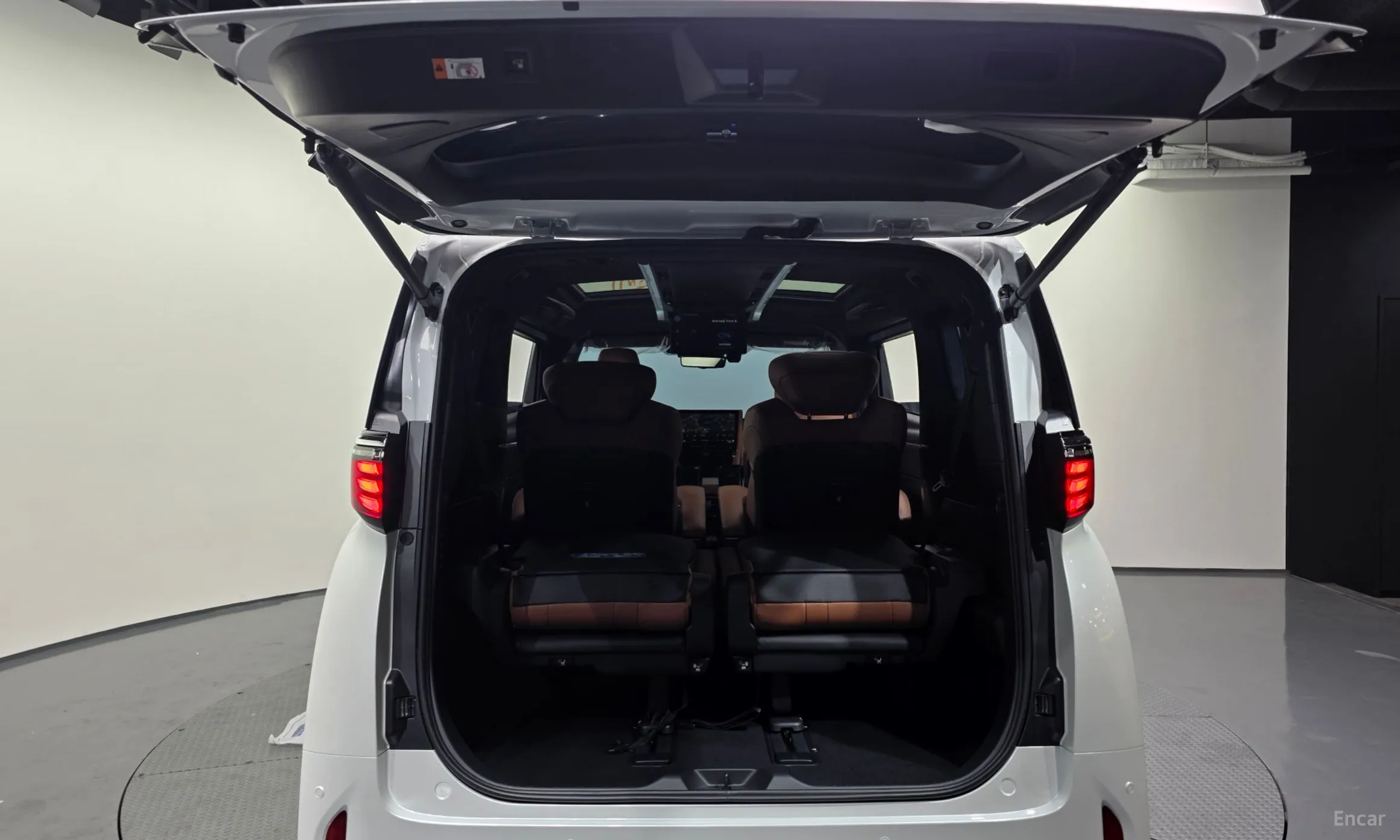 Toyota Alphard 4th Generation превью 20
