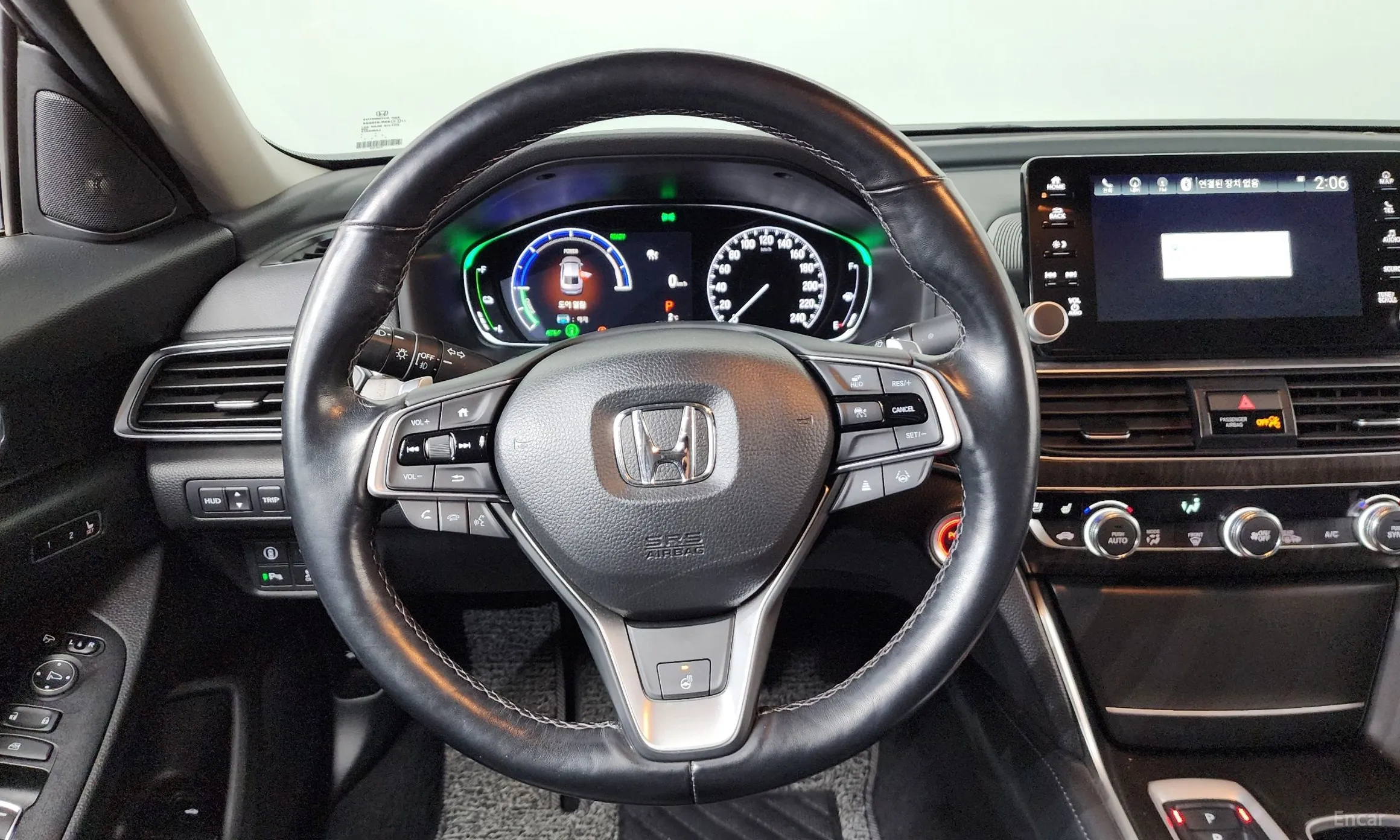 Honda Accord 10th Generation превью 13