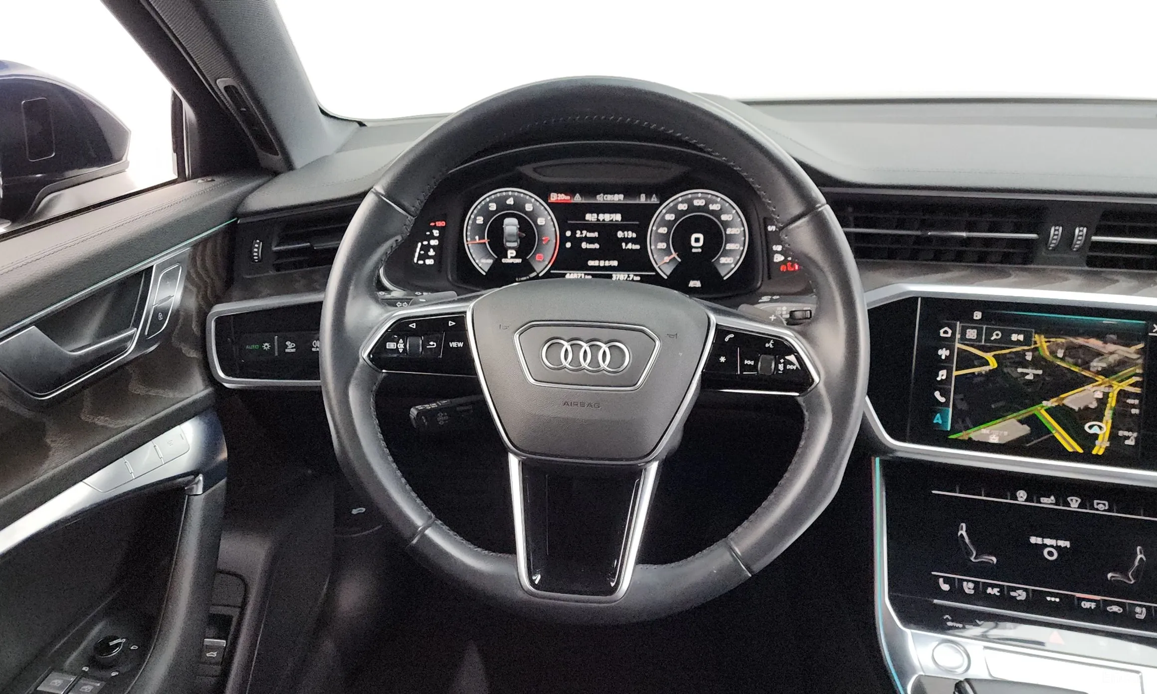 Audi A6 (C8) превью 13