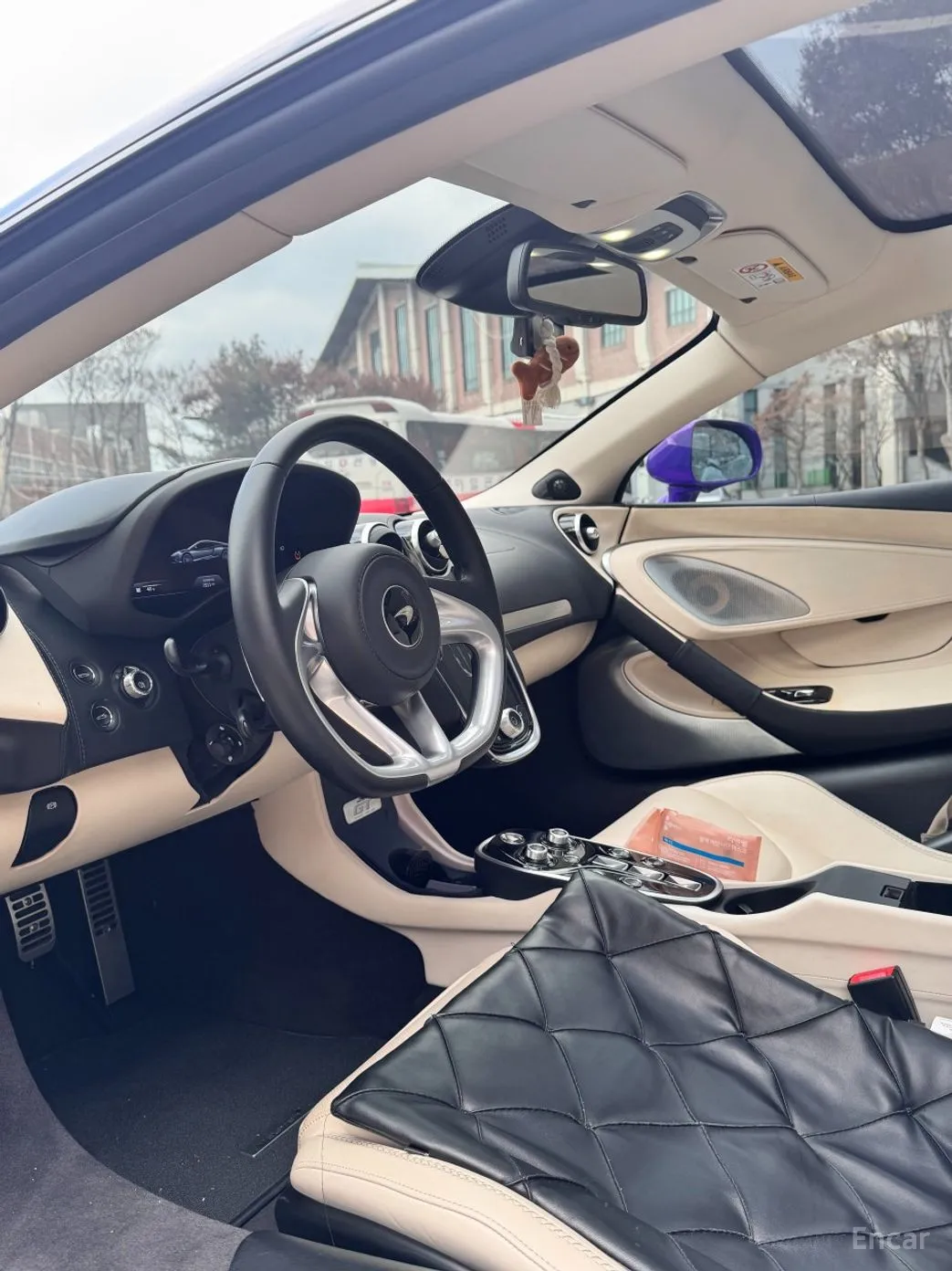 McLaren GT превью 8