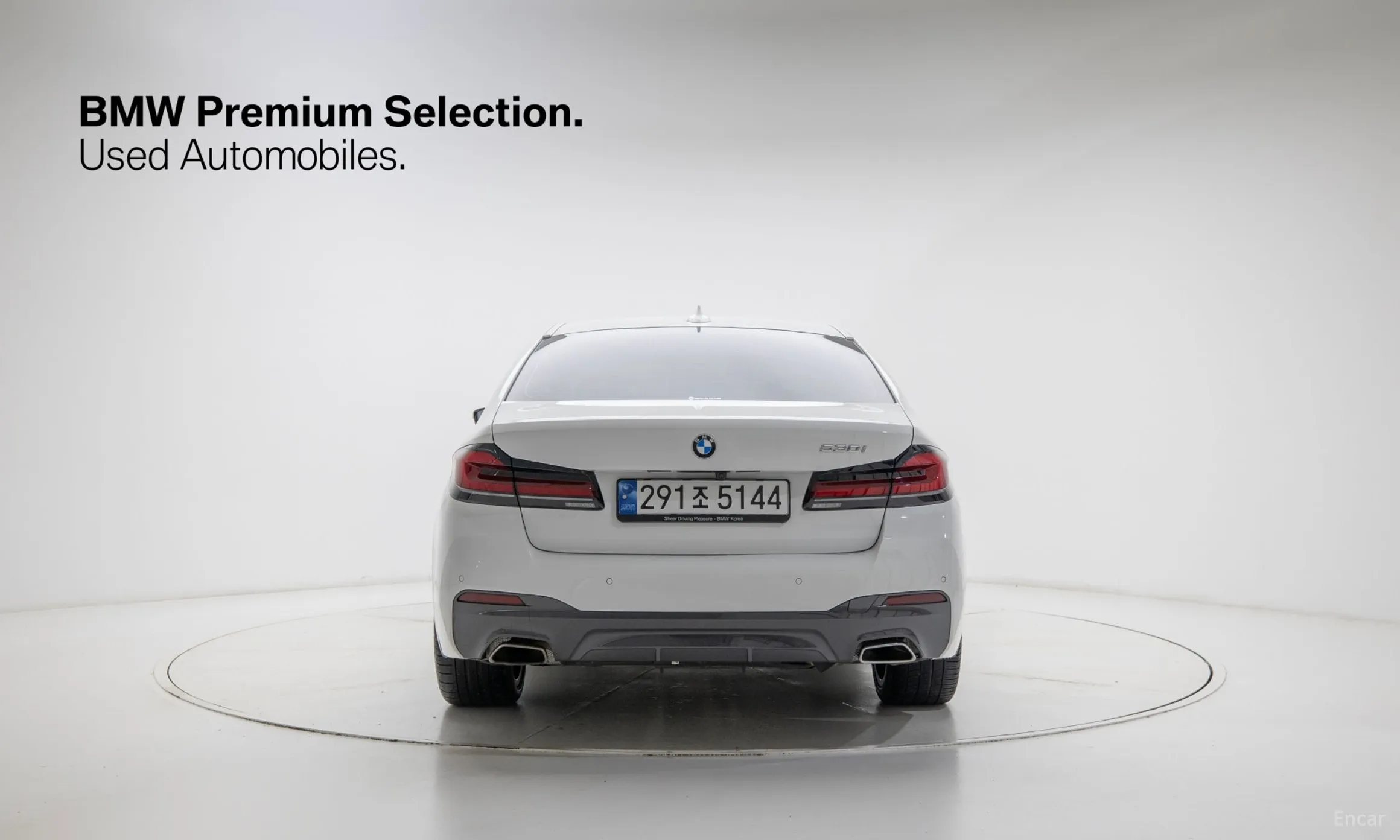 BMW 5 Series (G30) превью 4