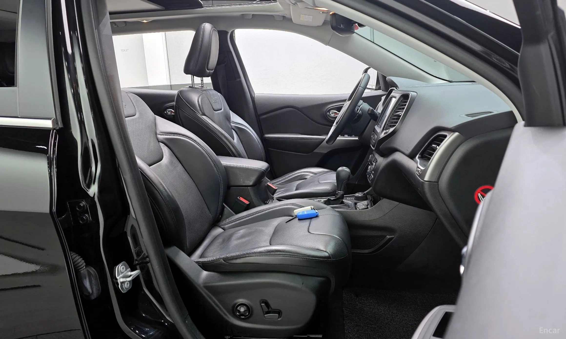 Jeep Cherokee (KL) превью 10
