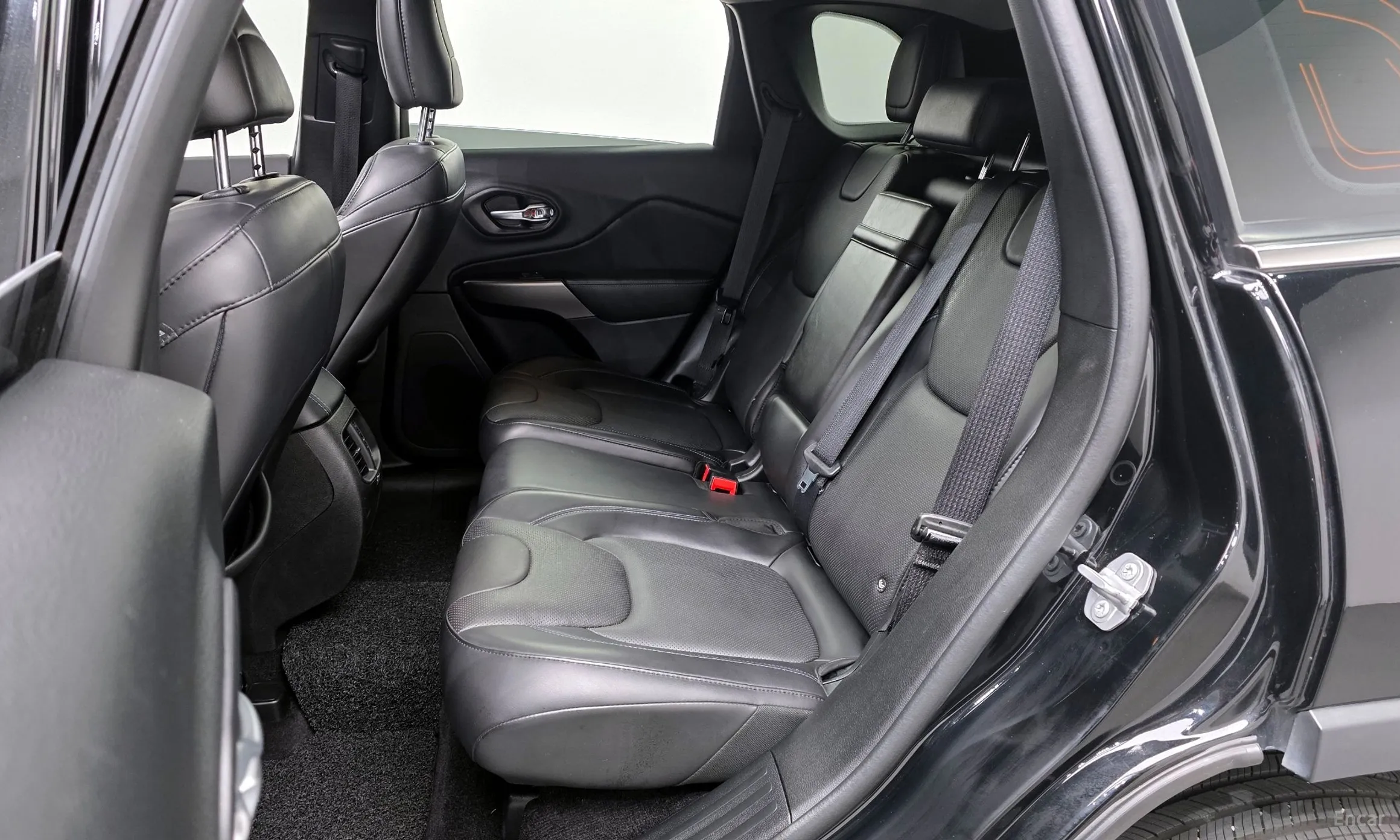 Jeep Cherokee (KL) превью 12