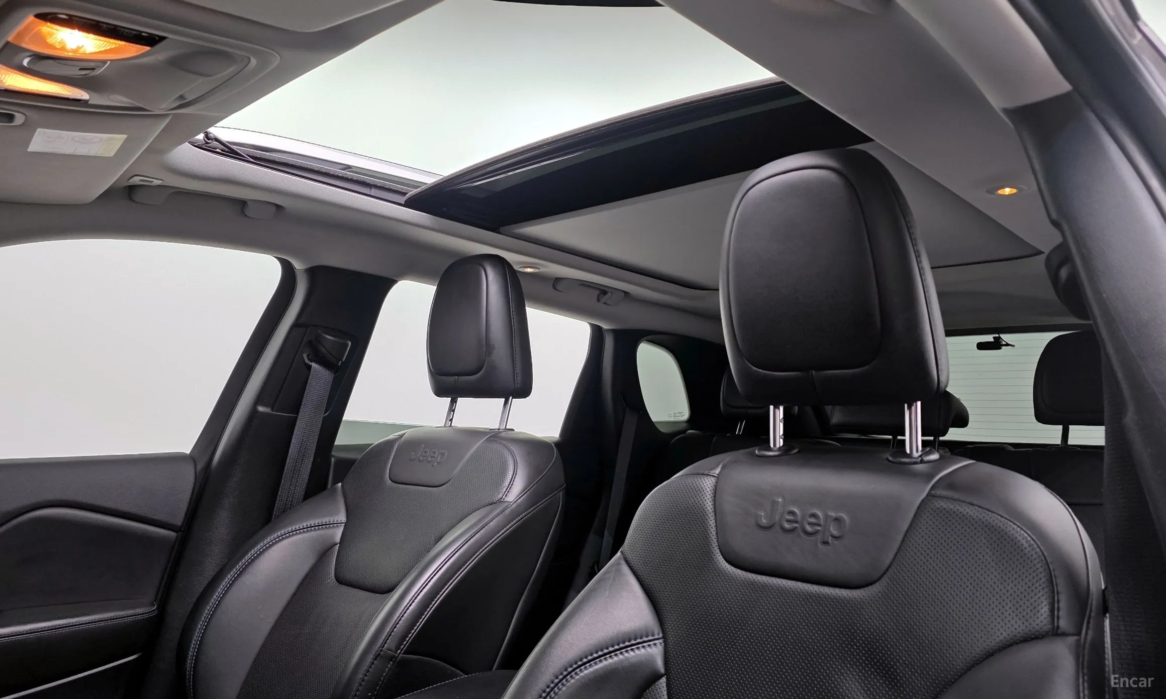 Jeep Cherokee (KL) превью 19