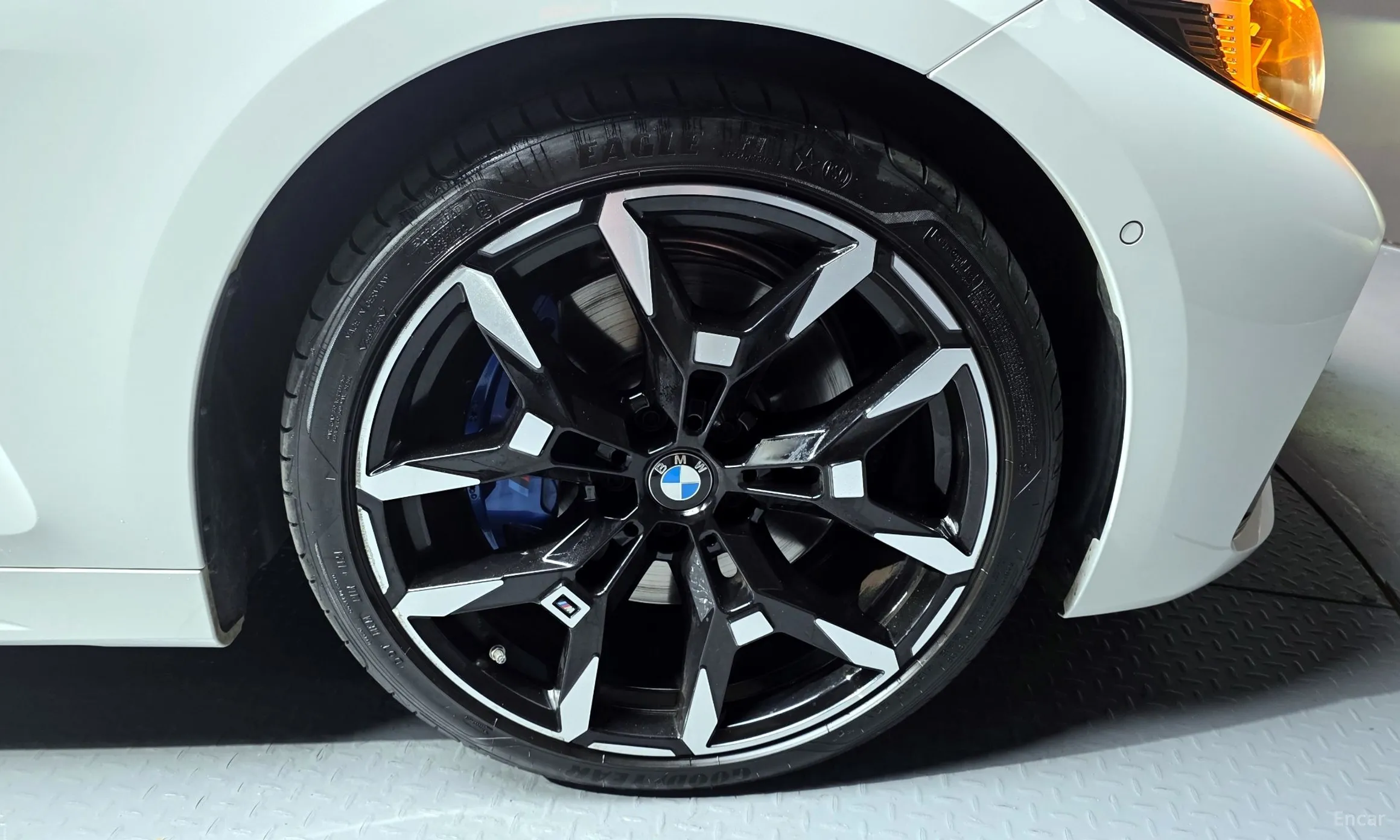 BMW Series 4 (G22) превью 5