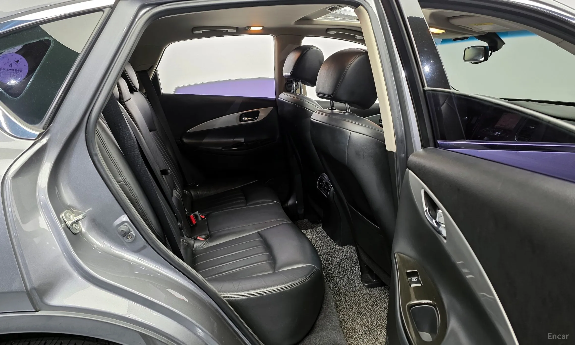 Infiniti EX35 превью 12