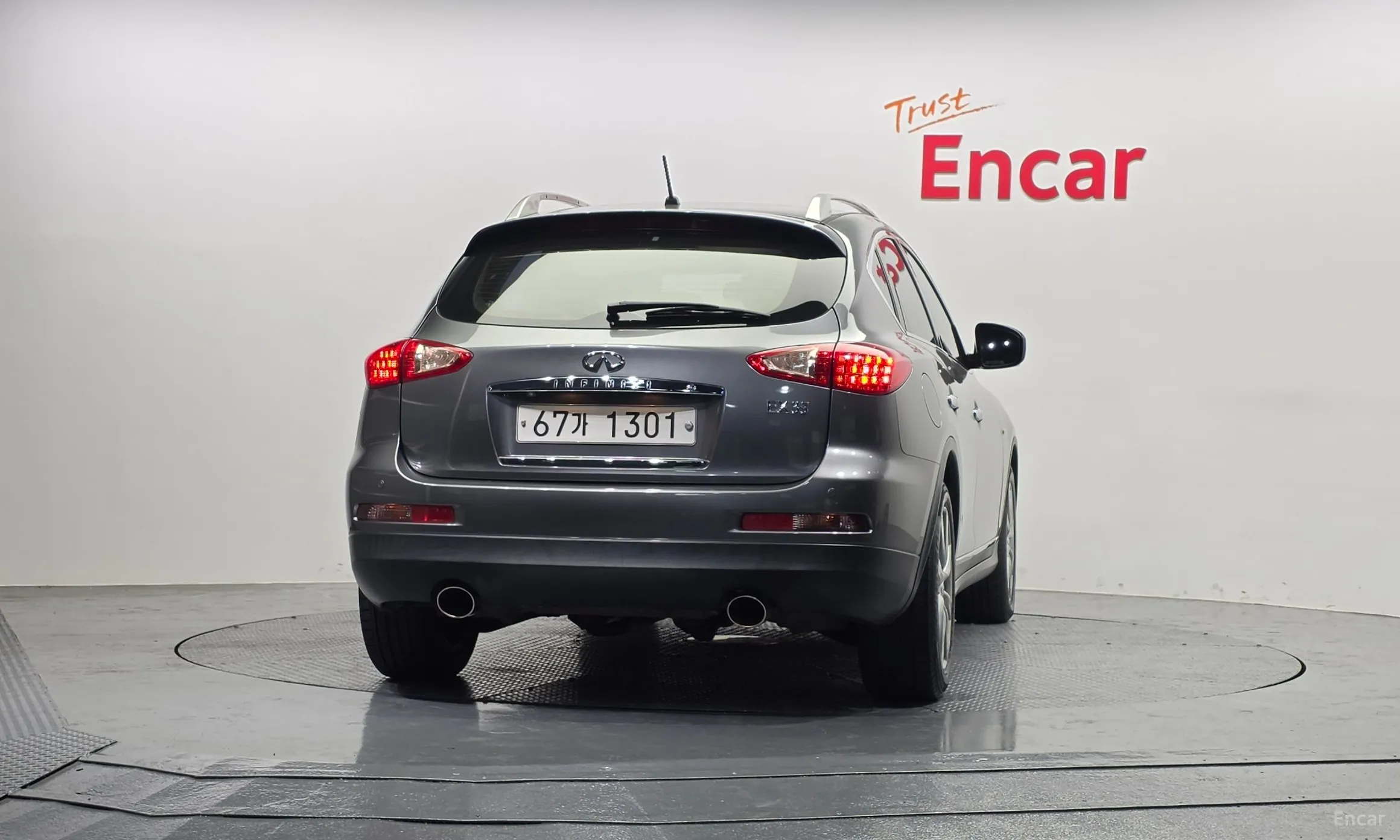 Infiniti EX35 превью 4