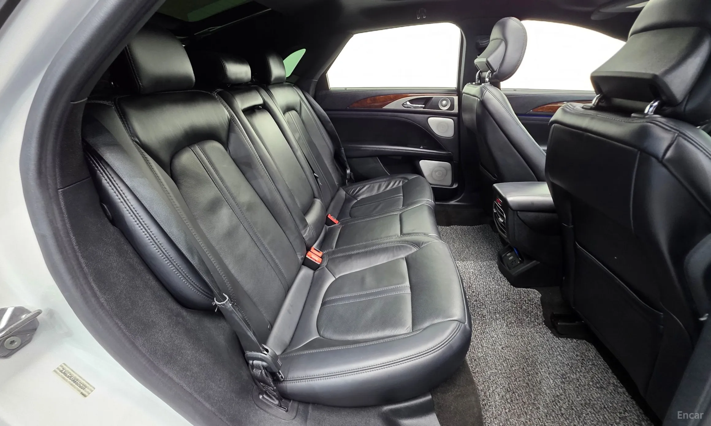 Lincoln New MKZ превью 19