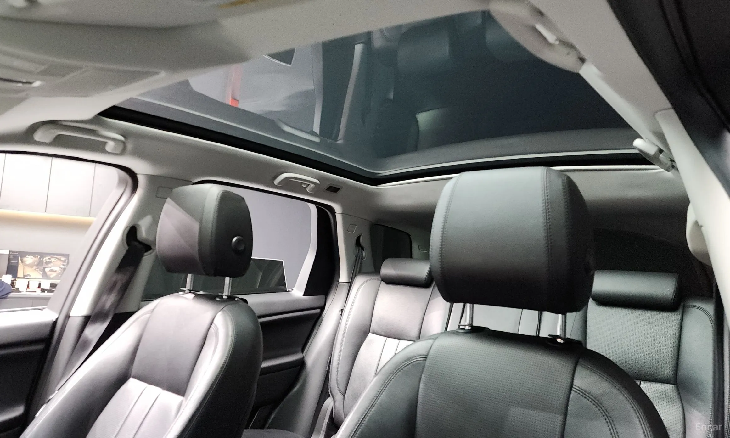 Land Rover Discovery Sports превью 19