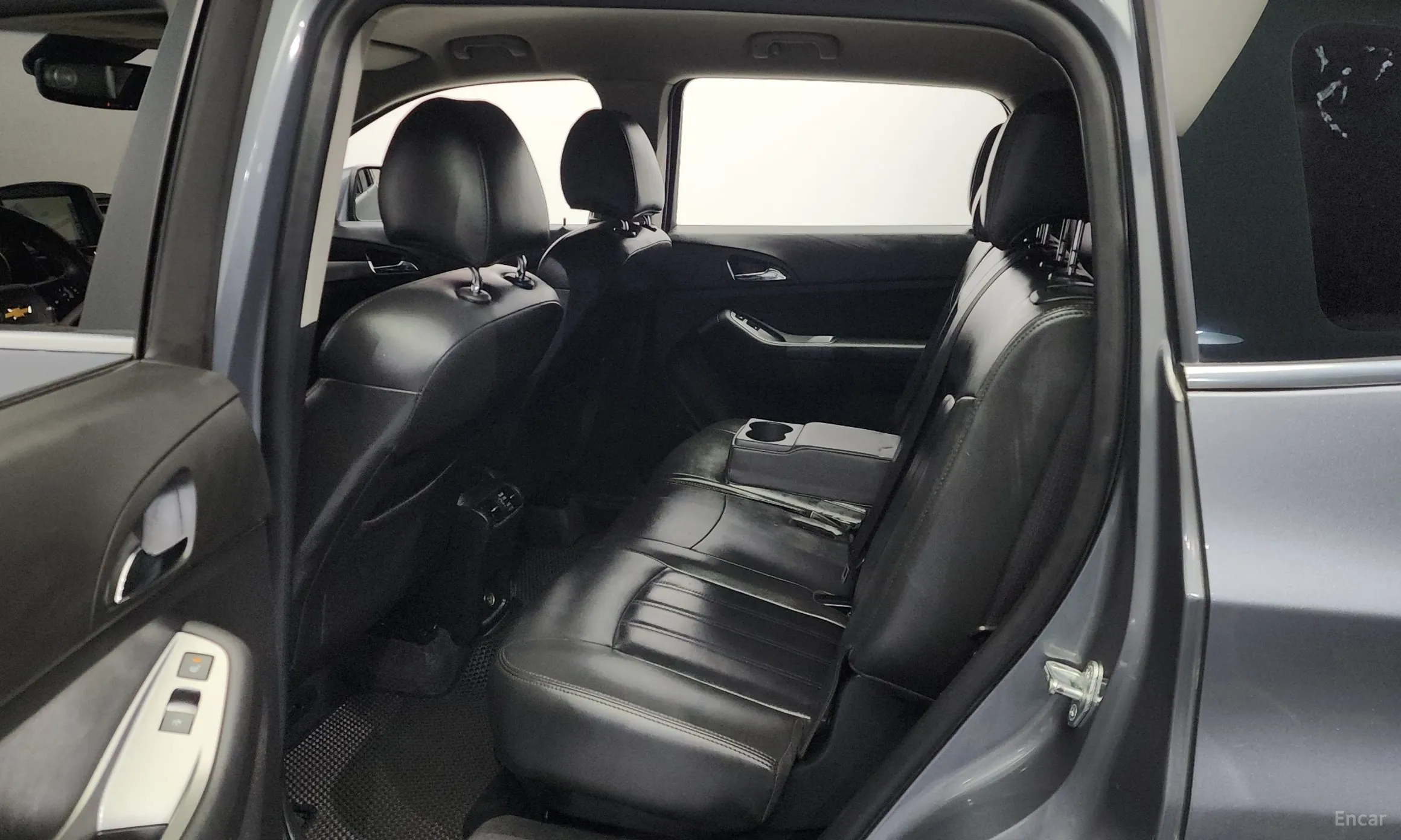 Chevrolet (GM Daewoo) Orlando превью 11