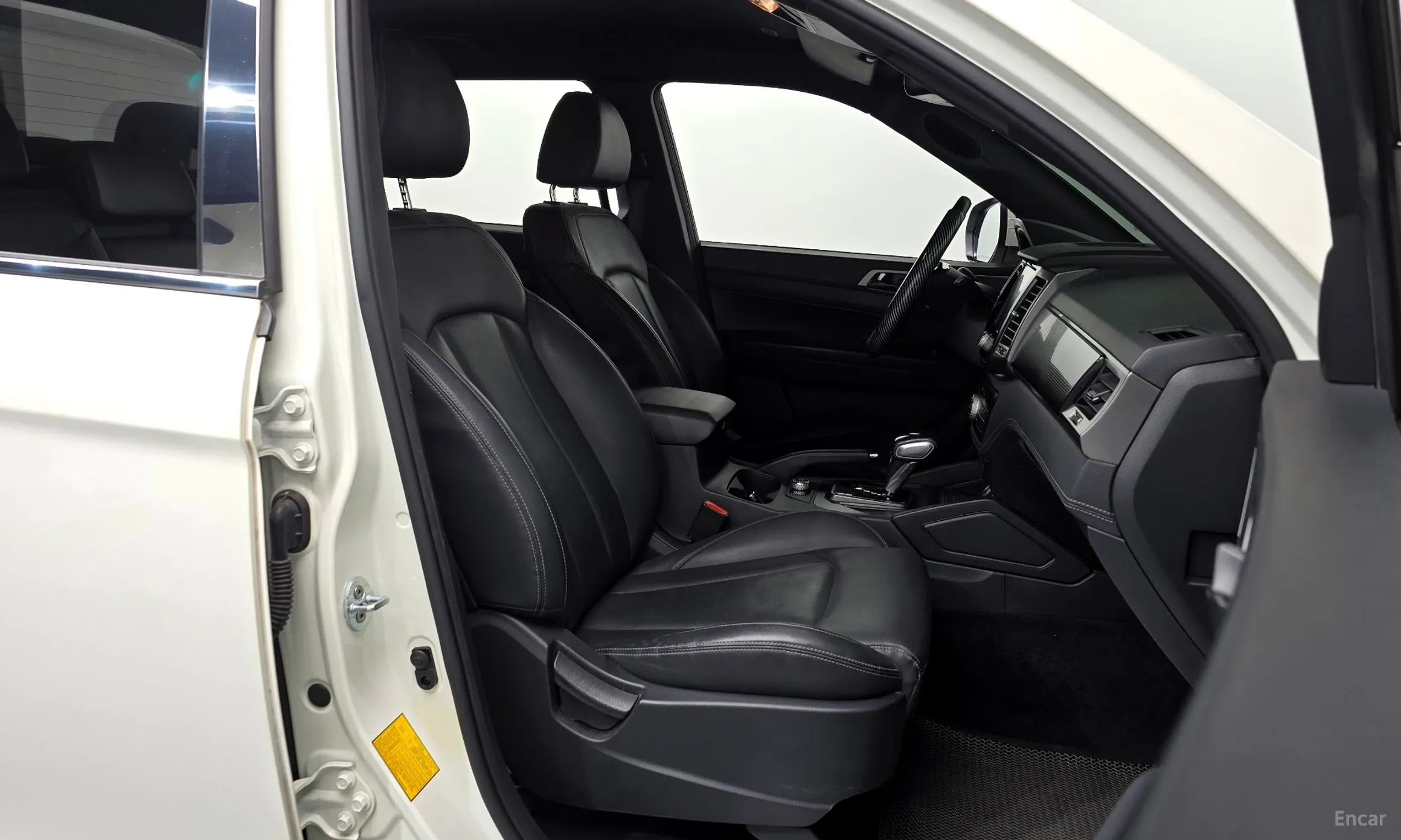 KG Mobility (SsangYong) Rexton Sports Khan превью 10