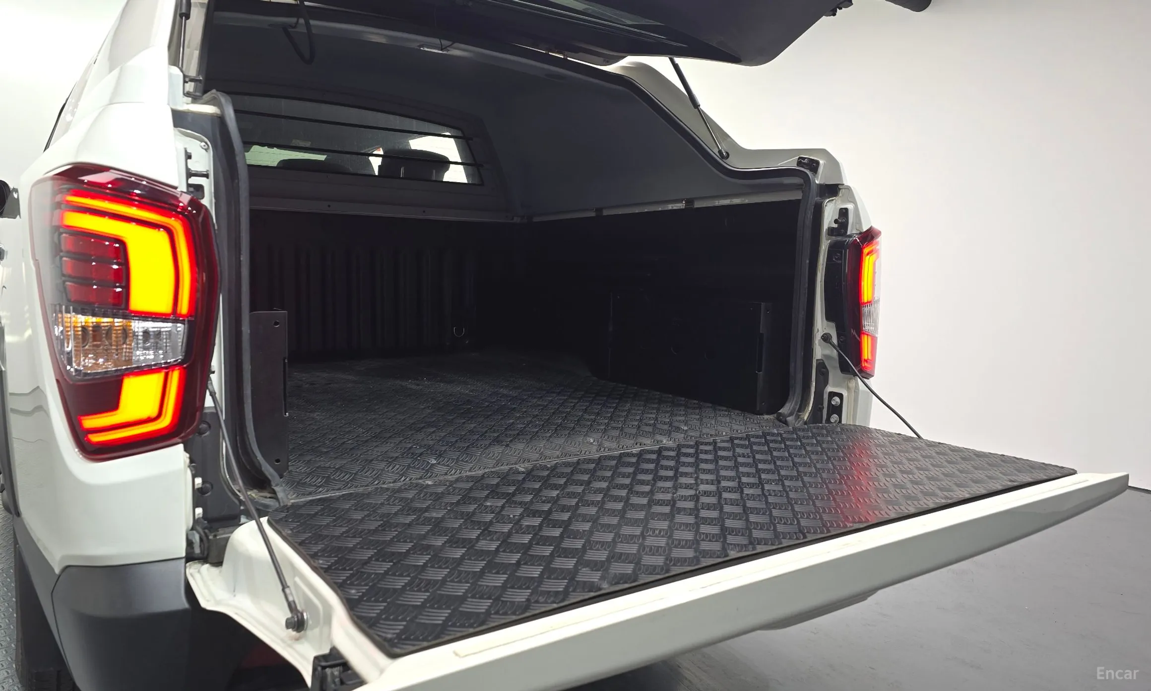 KG Mobility (SsangYong) Rexton Sports Khan превью 20